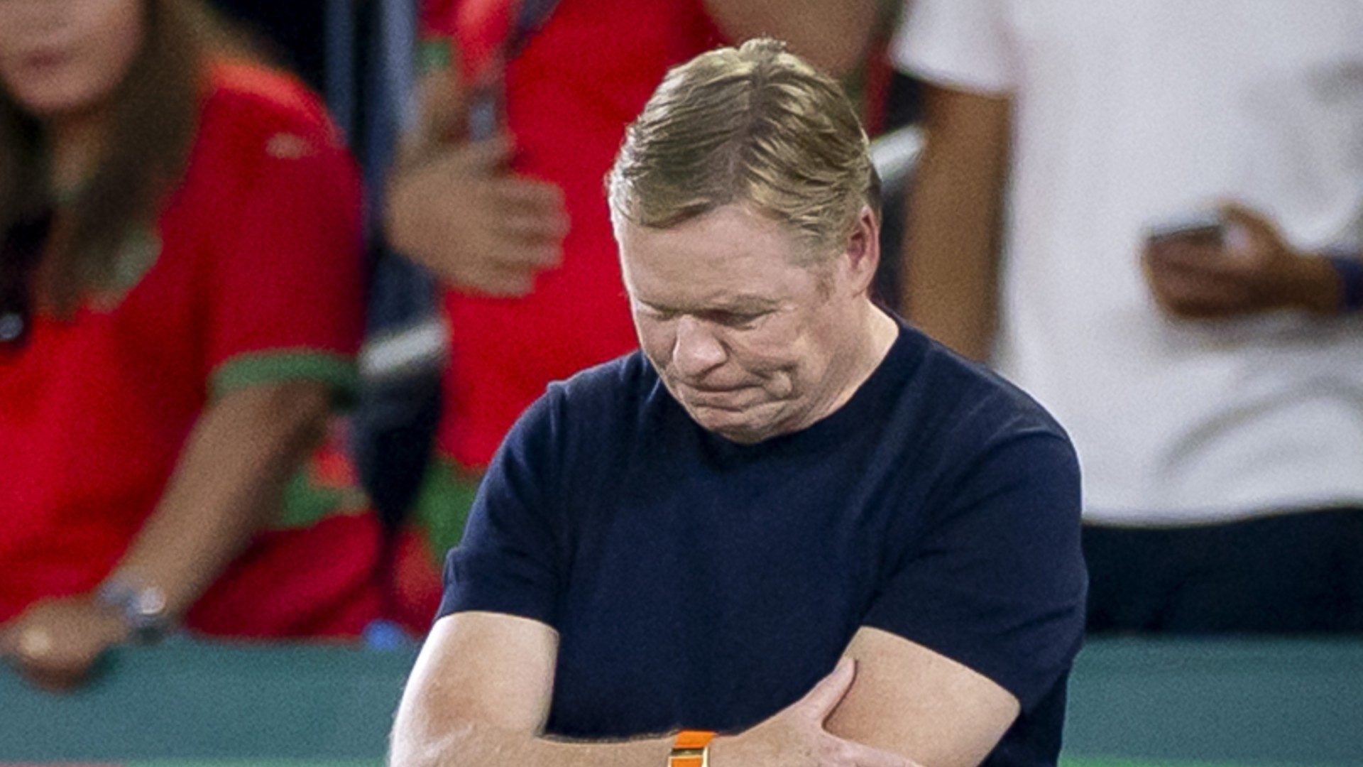 Koeman steps down after WC exit