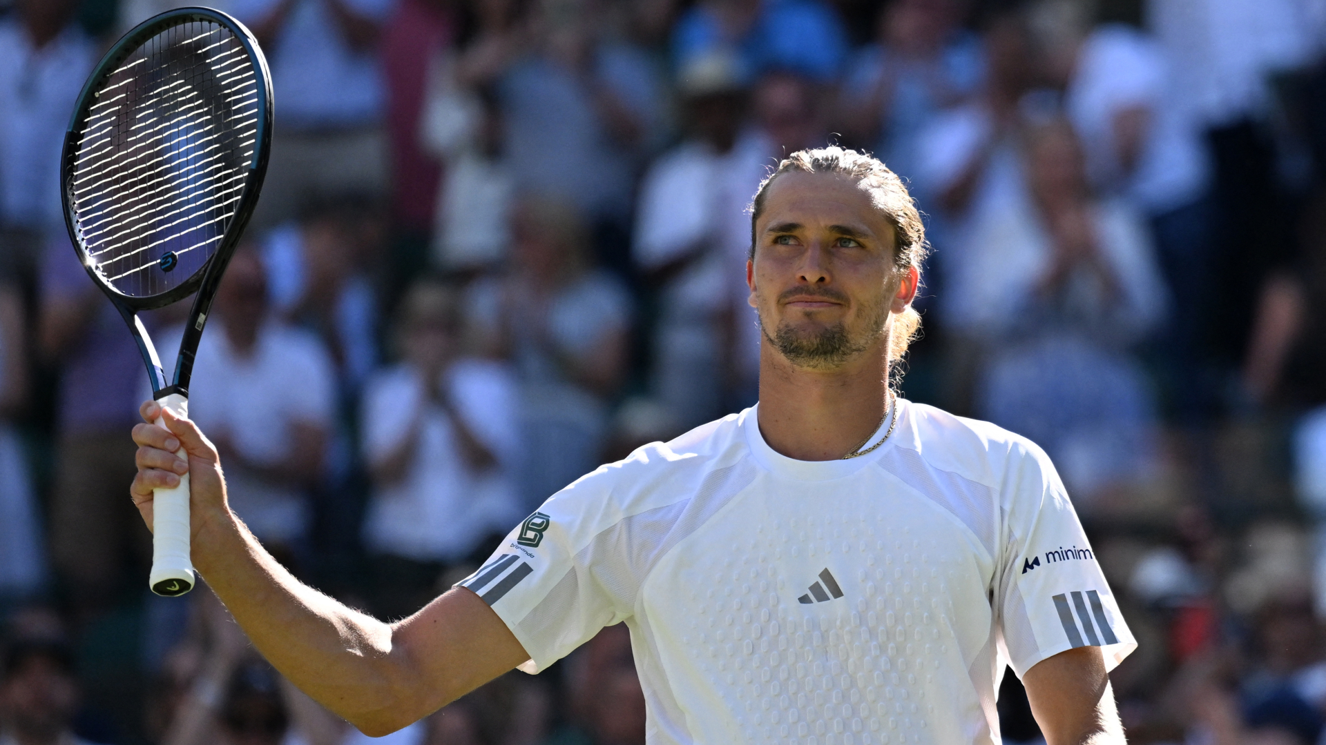 Zverev gets past Royer in three