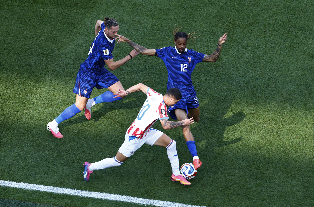 Paraguay v France