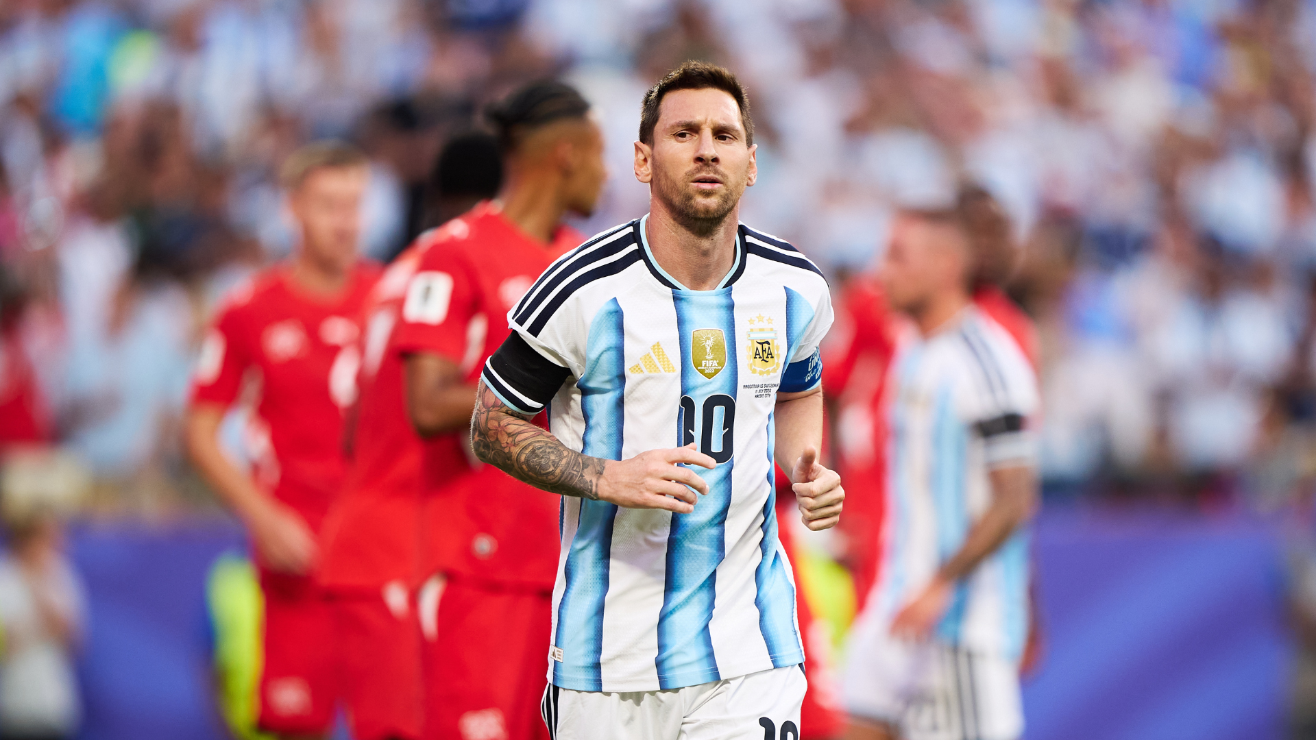 Pickford: Focus not all on Messi