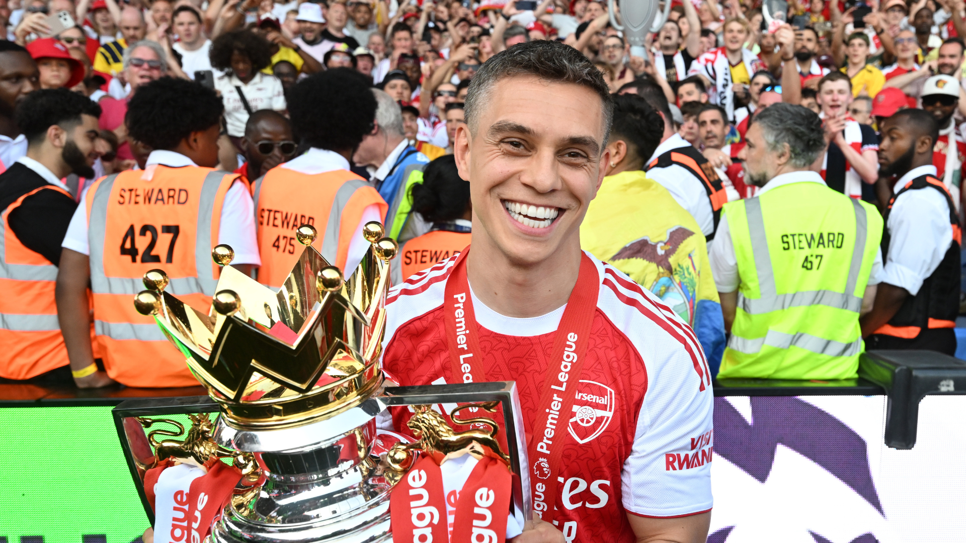 Trossard set to join Besiktas