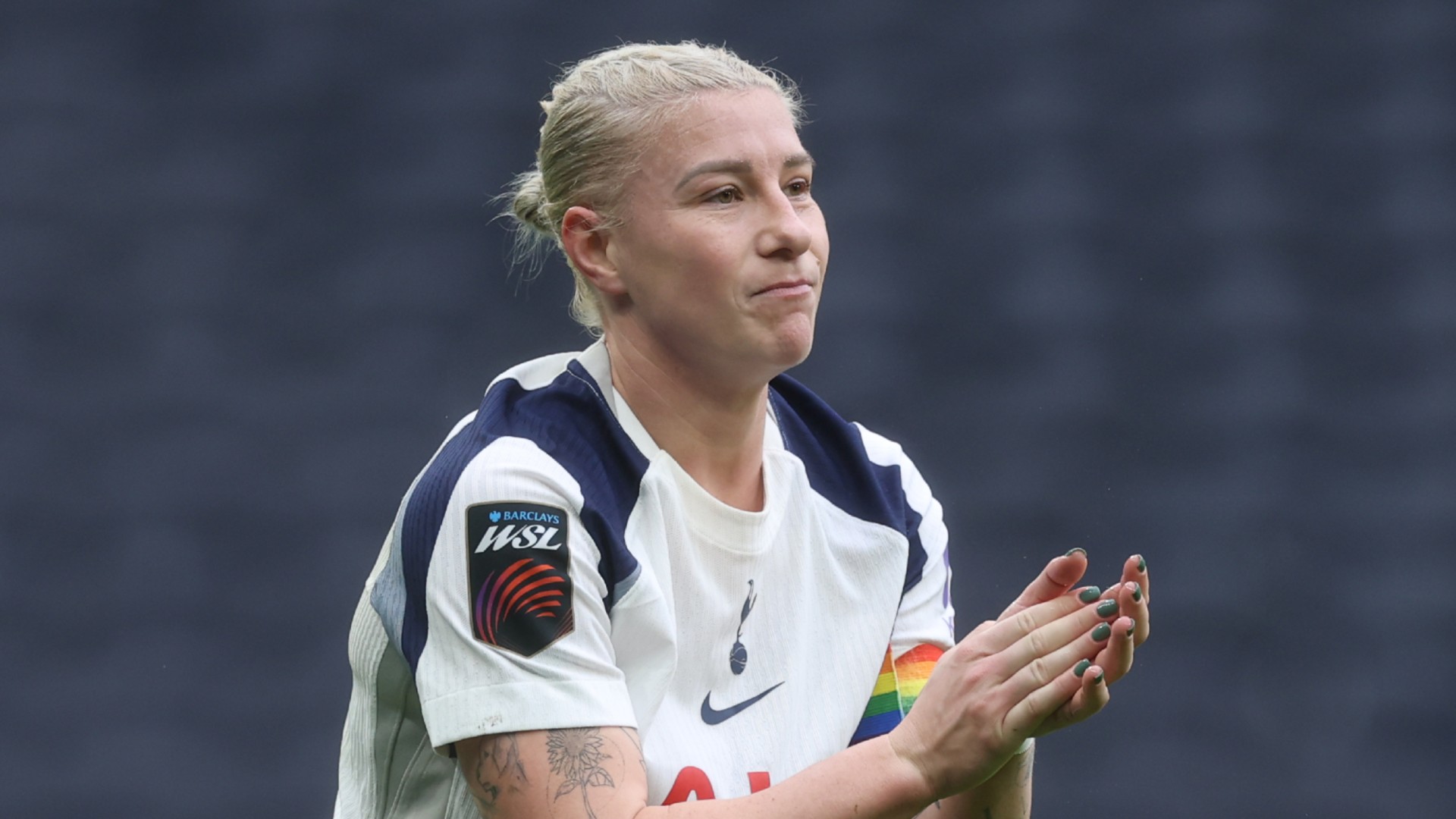 England joins Crystal Palace