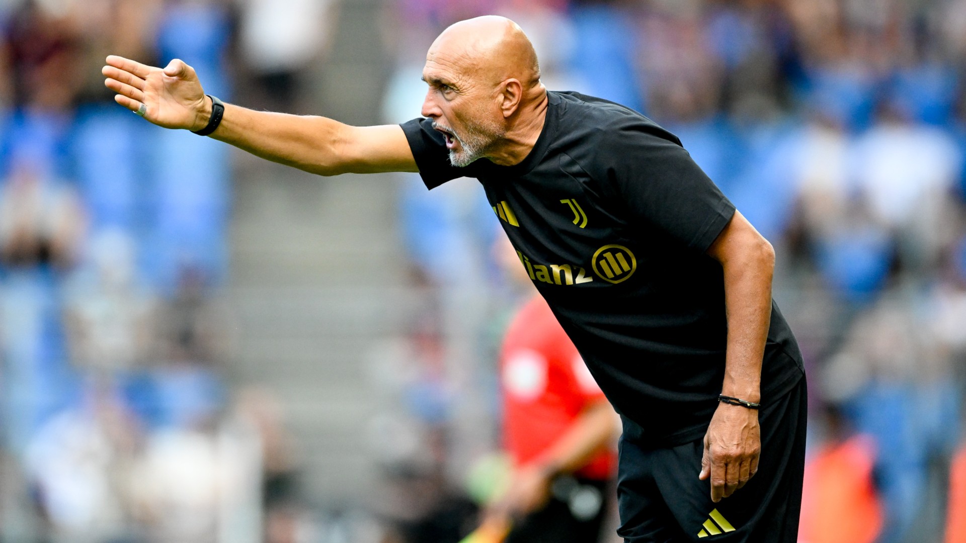 Lichtsteiner backs Spalletti