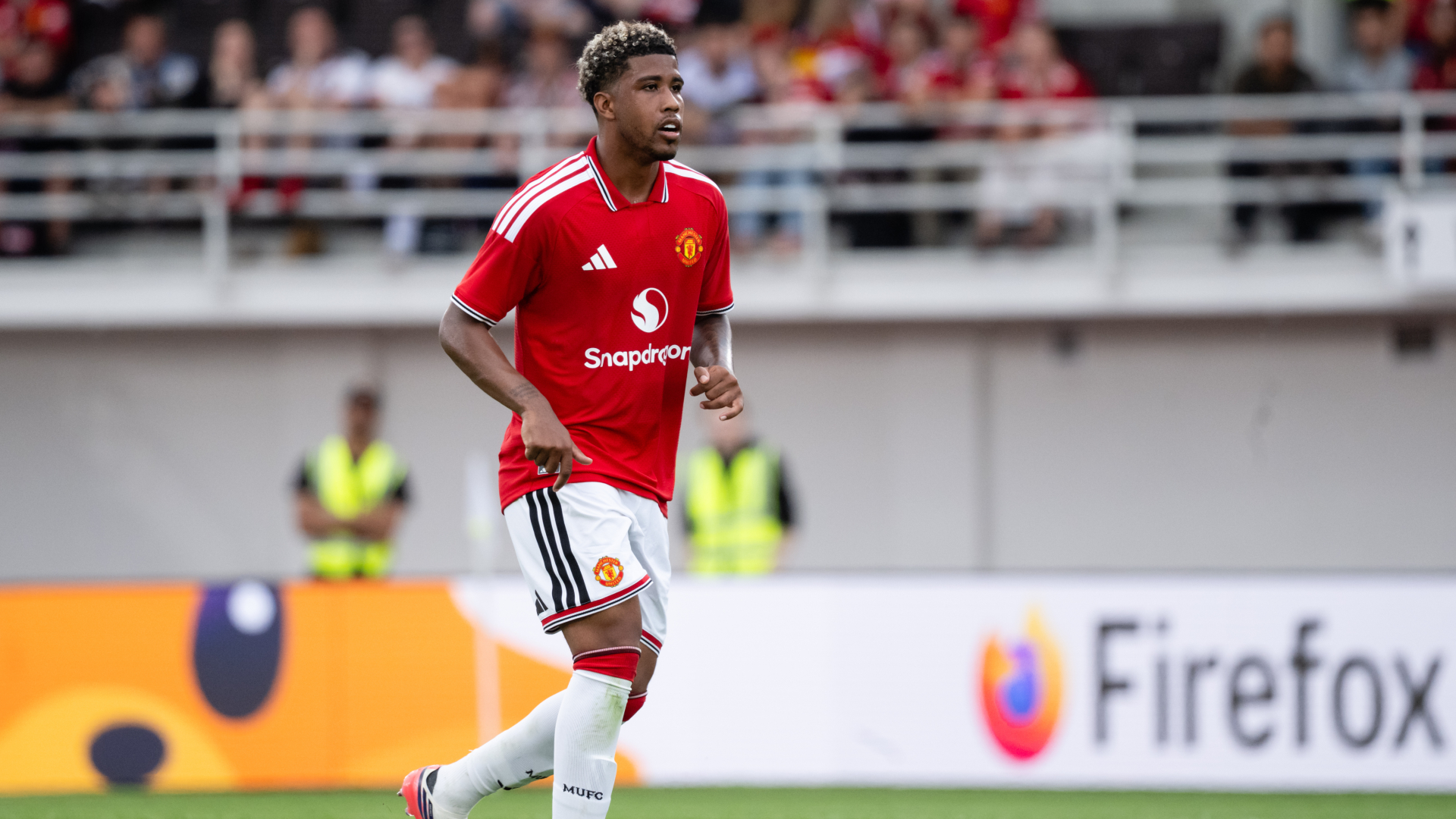 Carrick encouraged by Santos, Mount