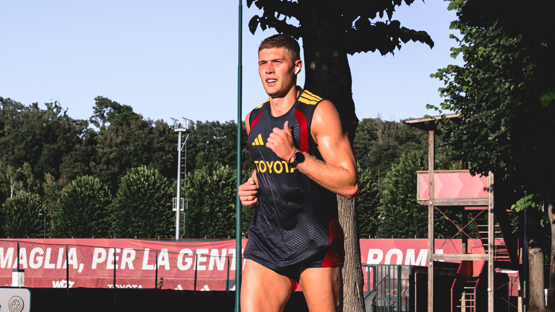 Dovbyk joins Bologna on loan