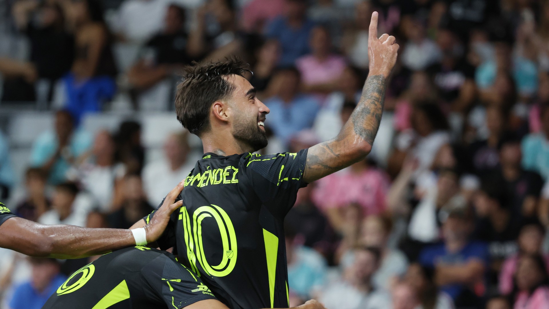 Report: Miami 2-2 Columbus