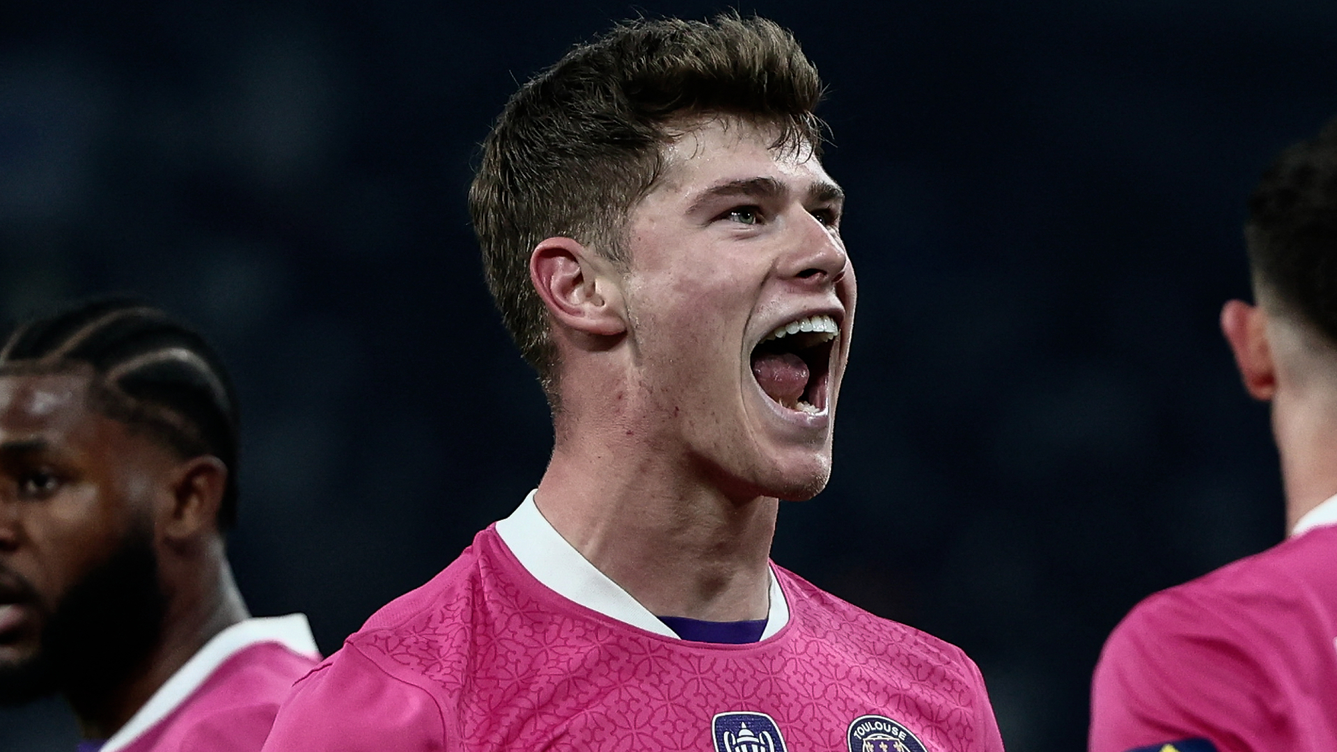 Cresswell seals Rennes transfer