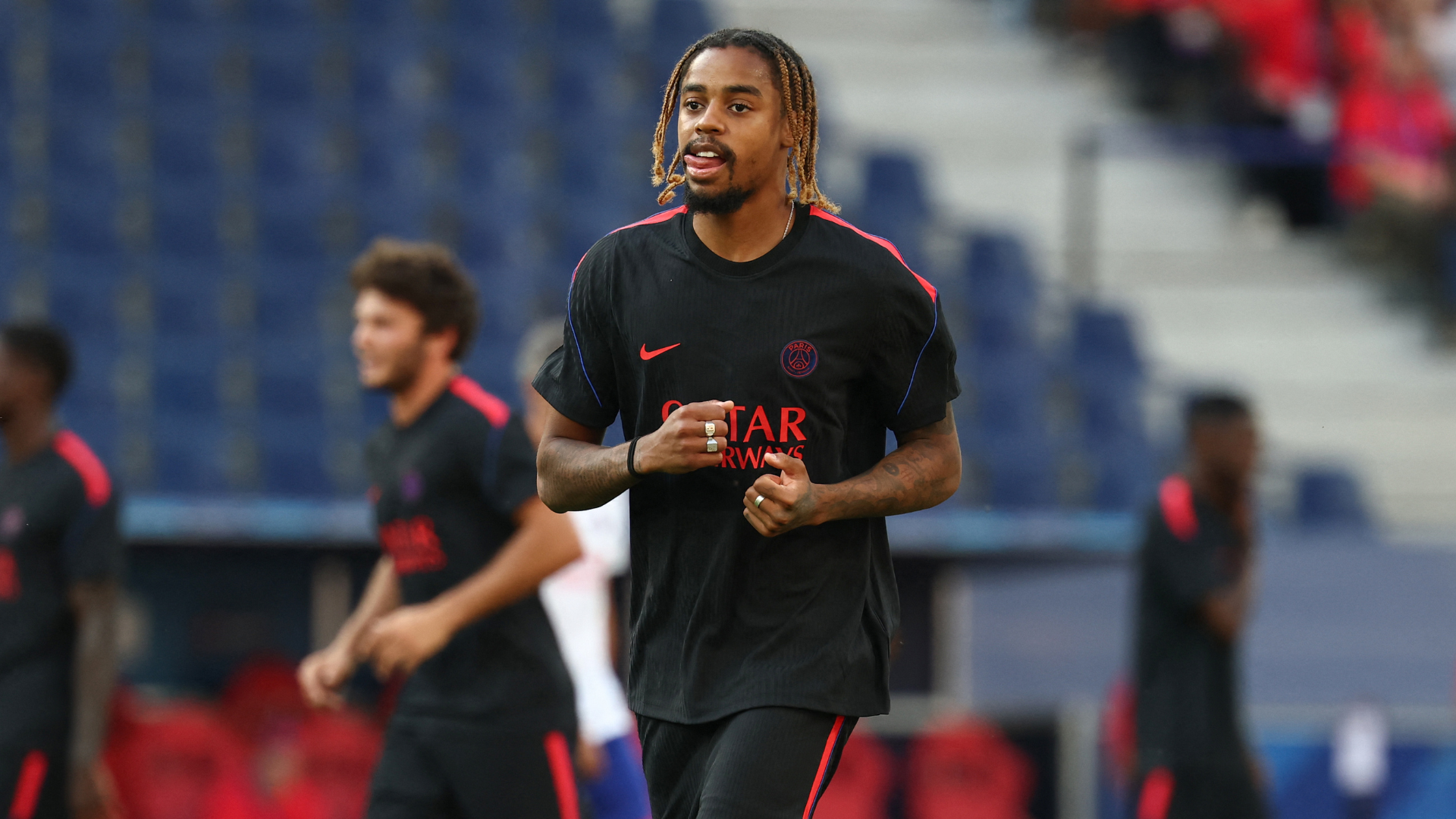 Luis Enrique on Barcola's future