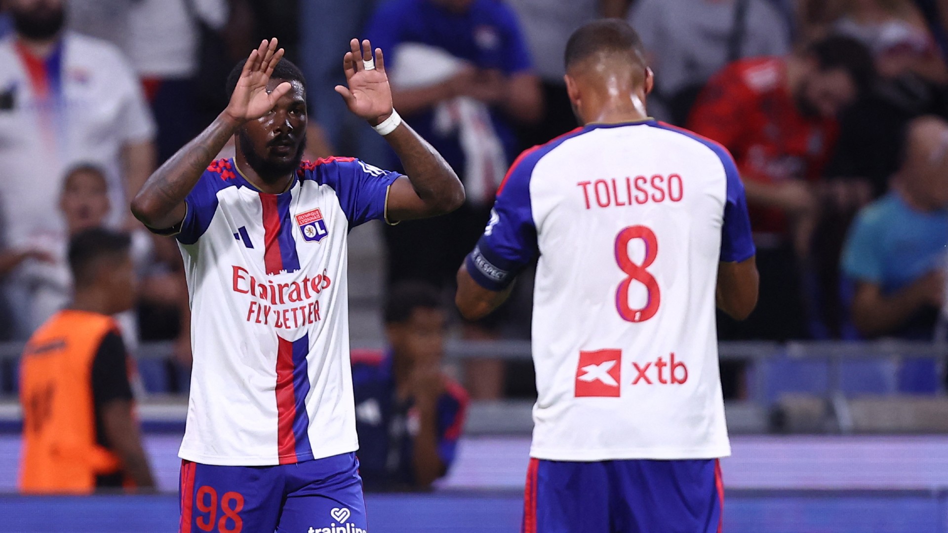 Lyon 3-0 Sparta Prague (4-2 agg)