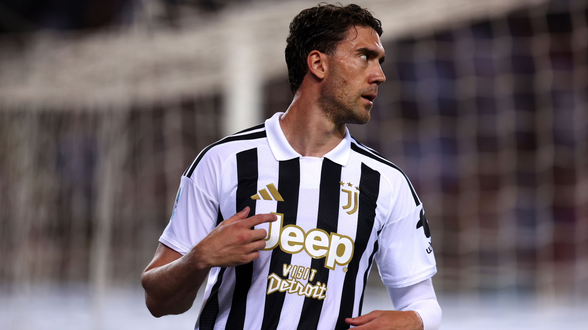 Besiktas announce Vlahovic signing