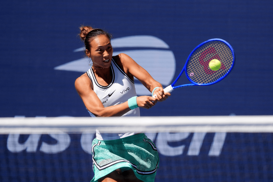 Zheng shocks Swiatek in US Open comeback