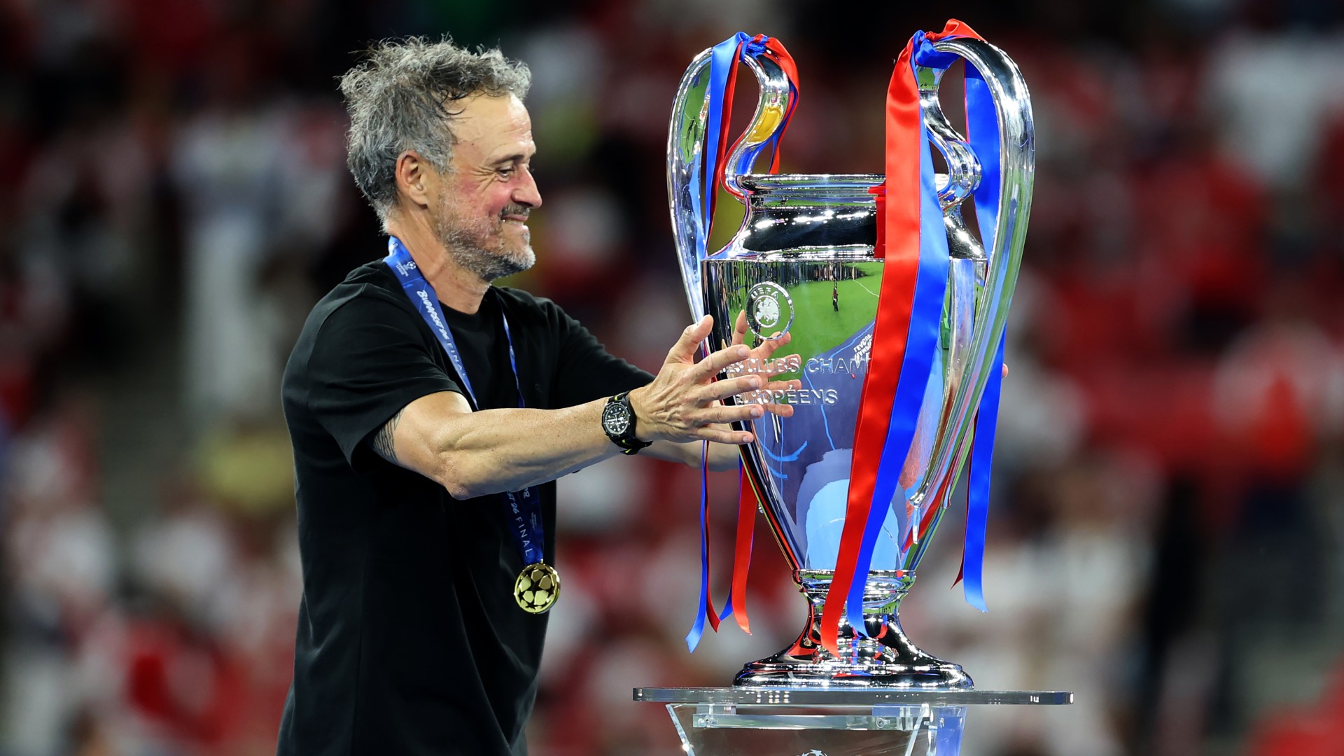 Luis Enrique: PSG can go again