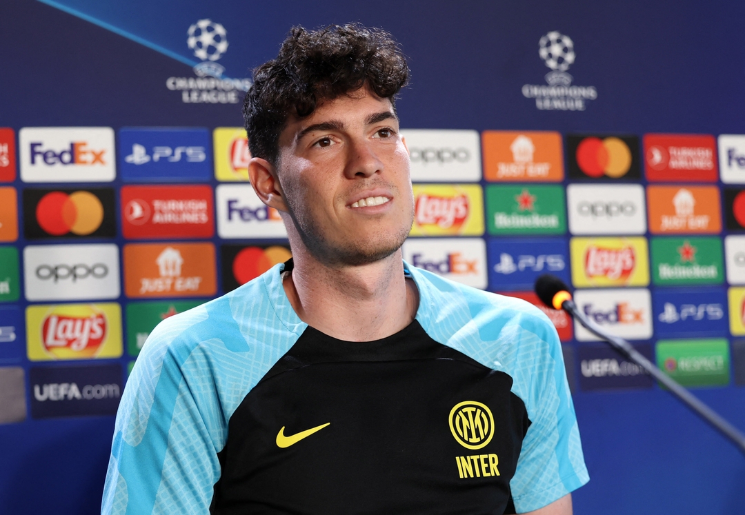 Inter Sets 82 Million for Bastoni Barça Is Considering Staggered ...