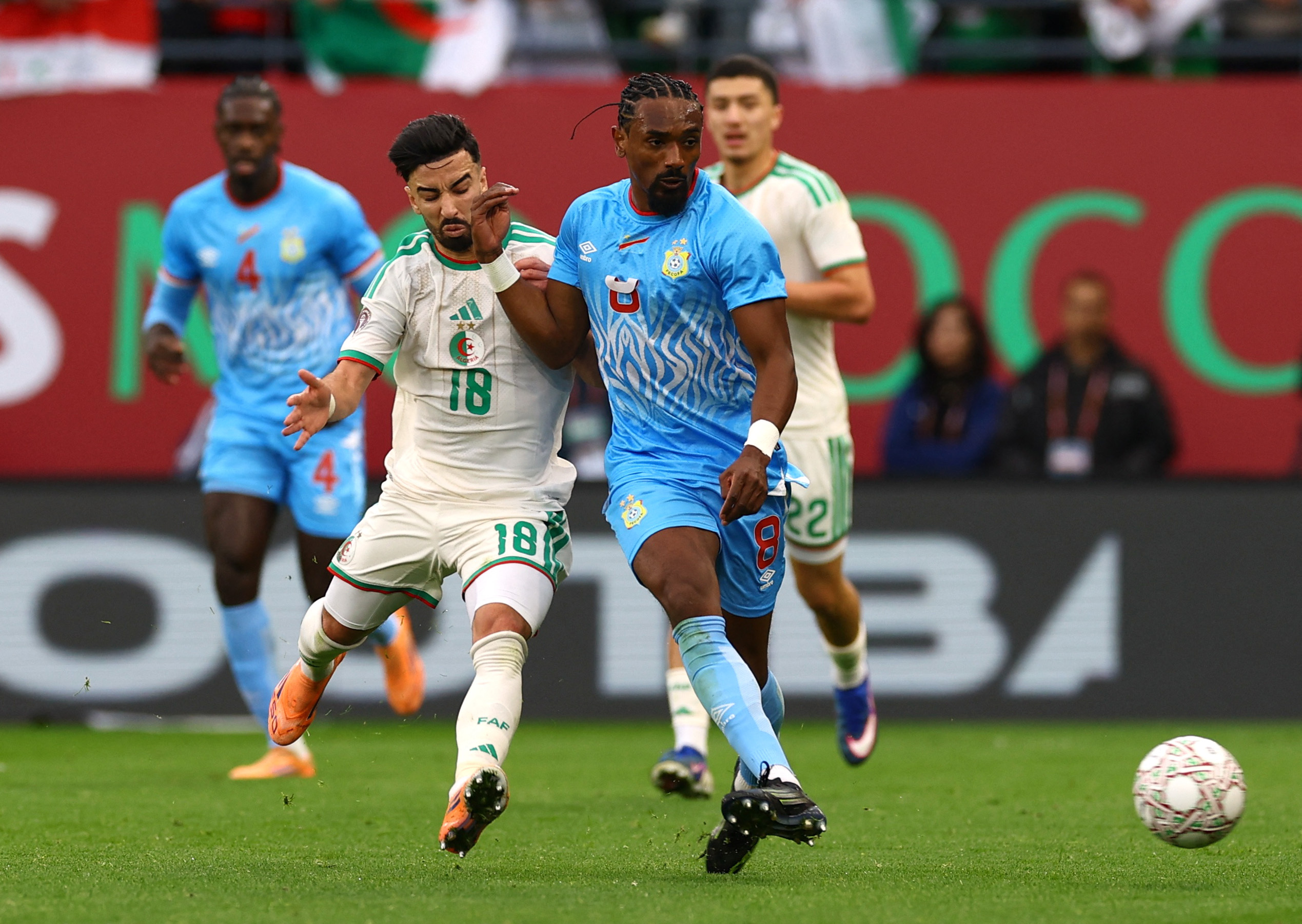 Algeria break DR Congo late