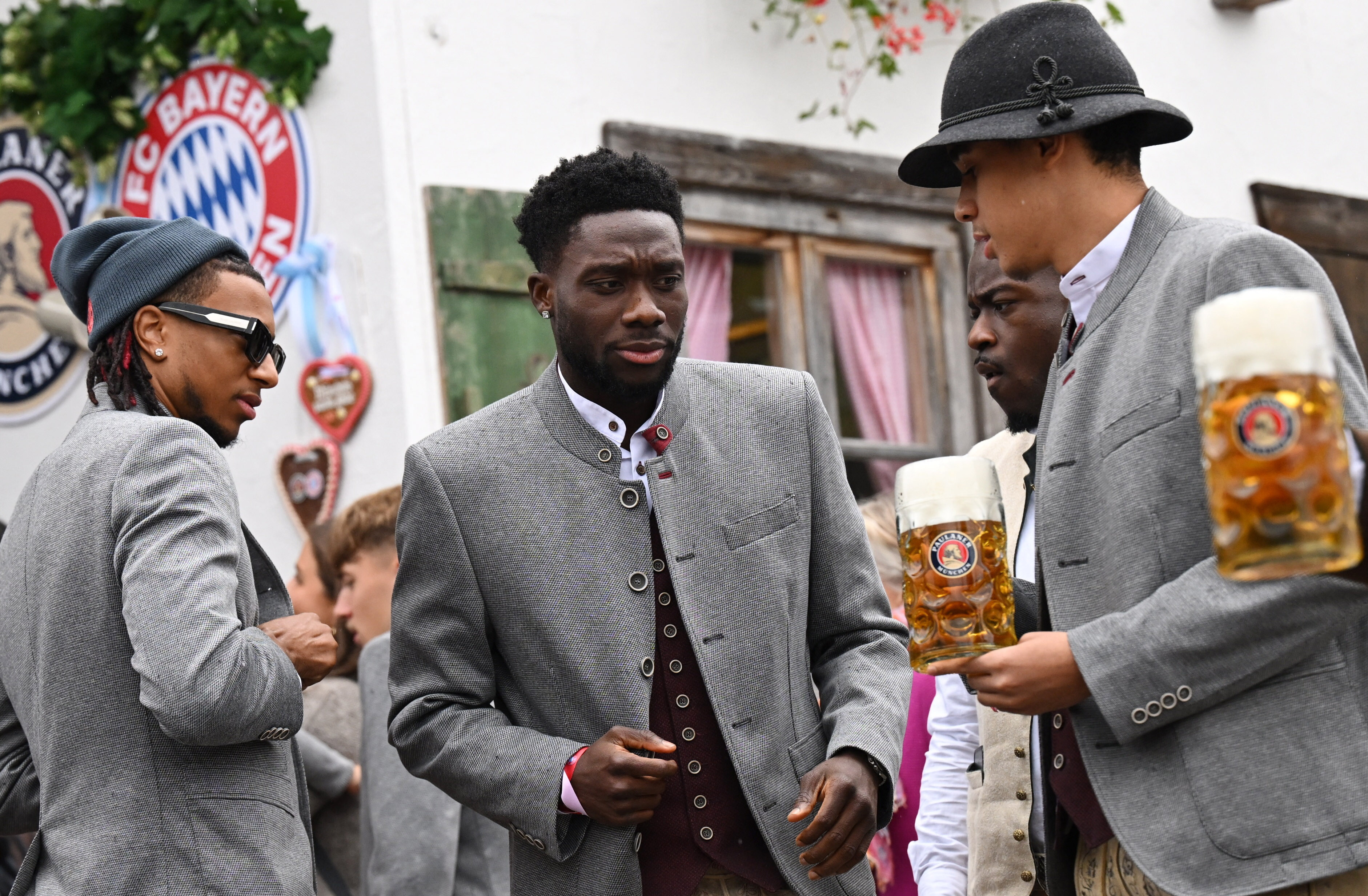 Alphonso Davies oktoberfest