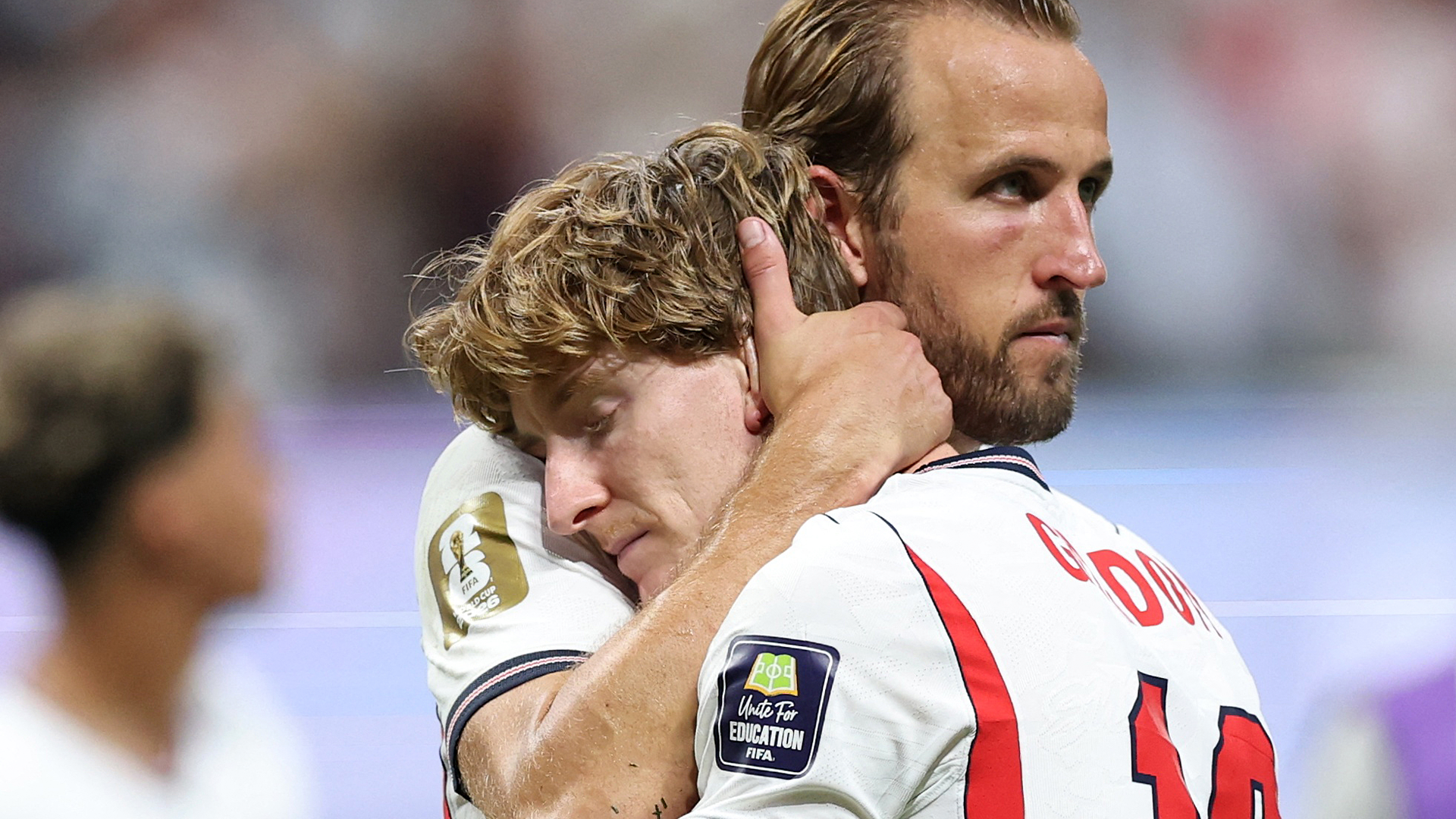 Anthony Gordon, Harry Kane