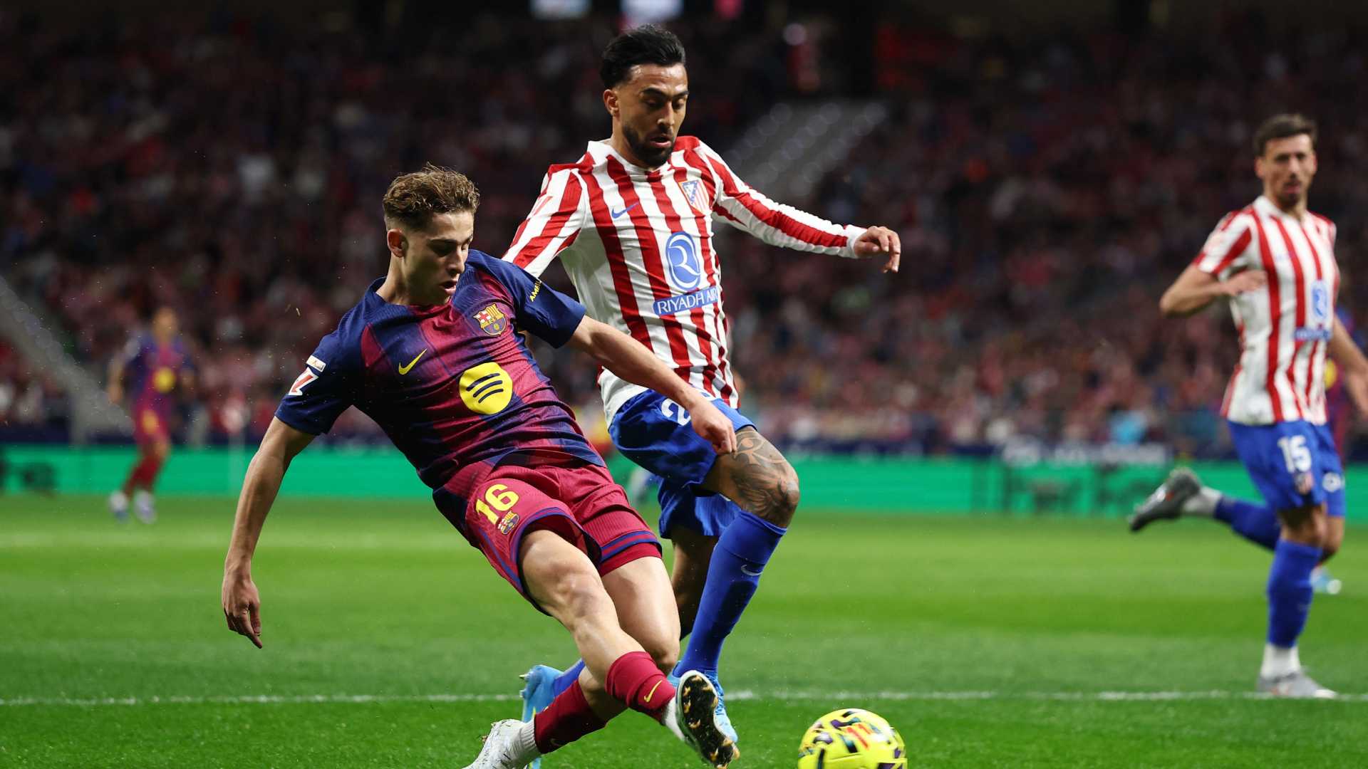 Atlético vs Barcelona jugada