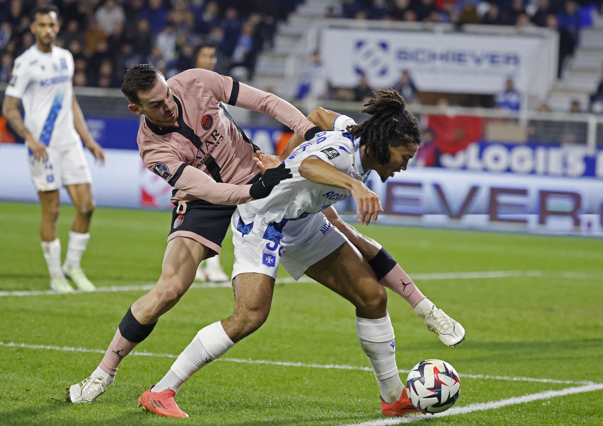 Auxerre v Paris St Germain