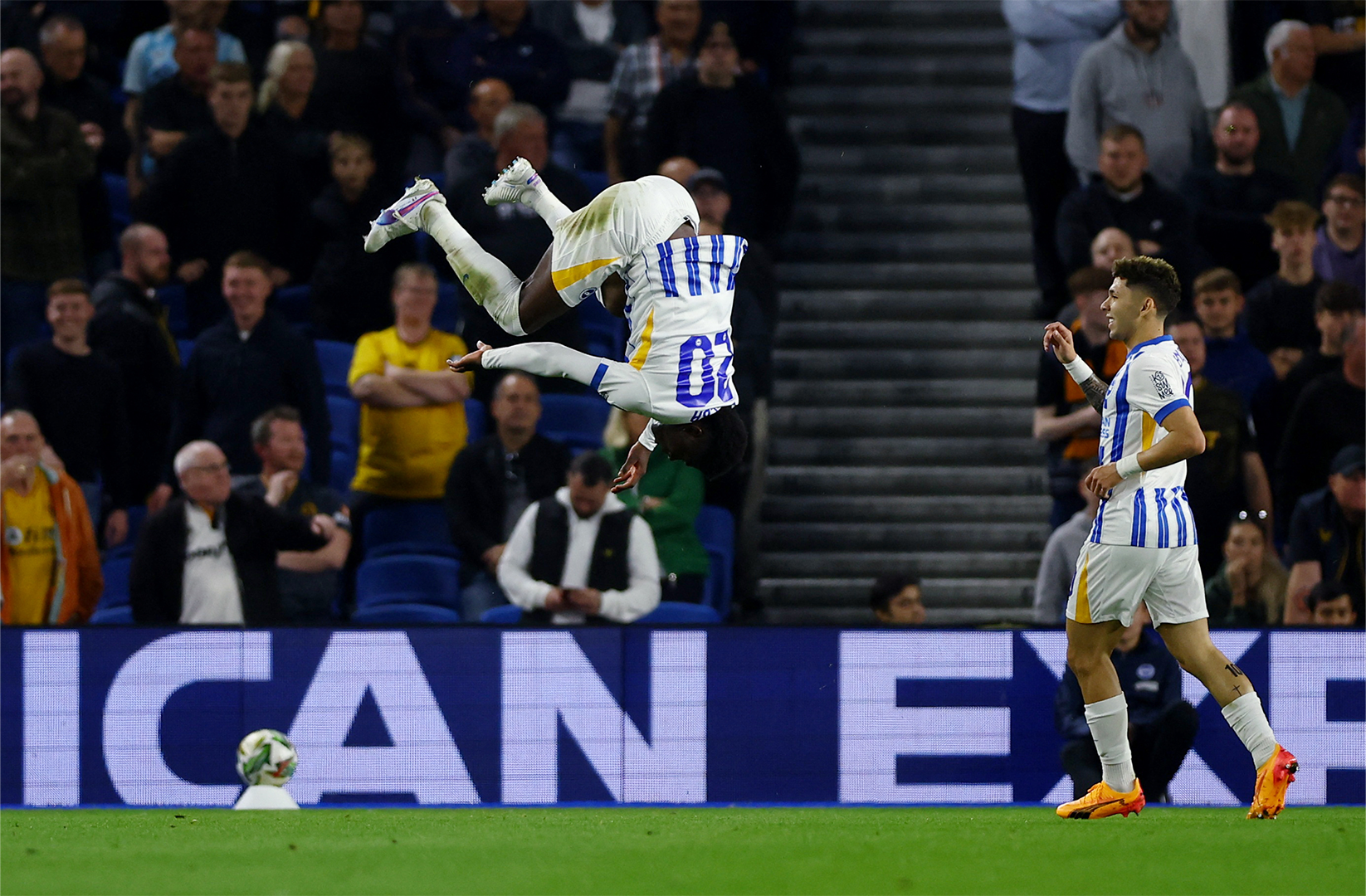 Carabao Cup : Adingra et Brighton sortent vainqueurs d'un duel haletant contre Wolverhampton