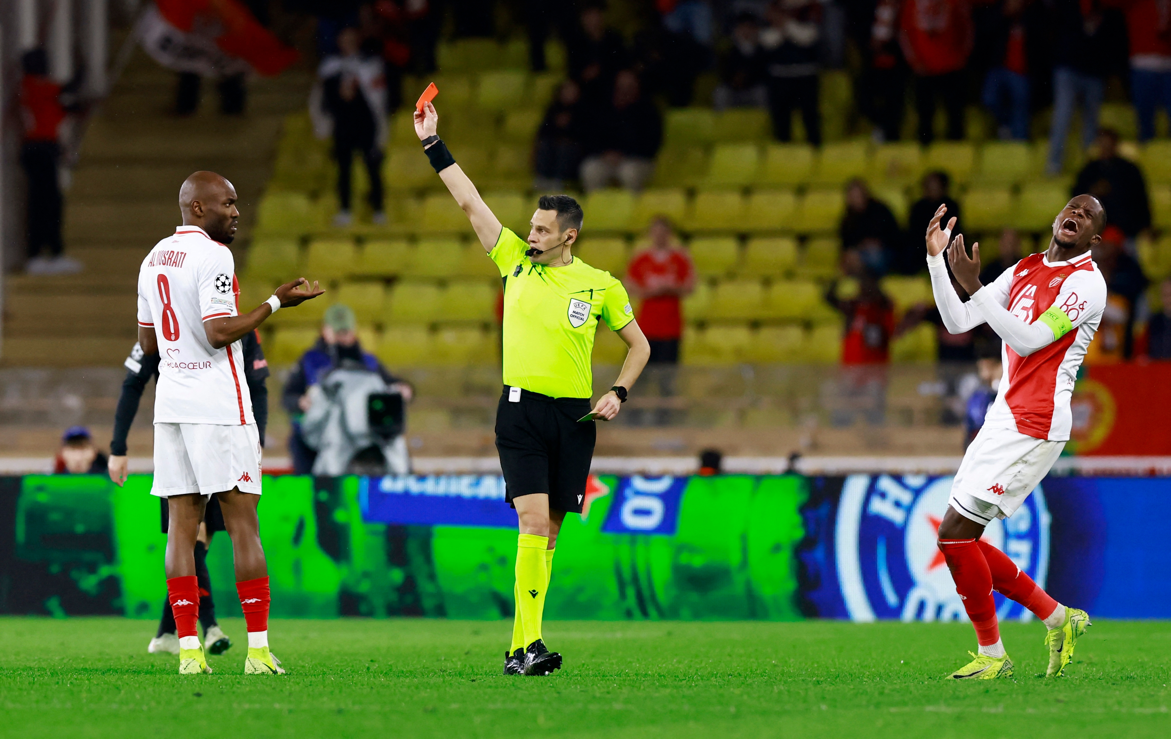 Carton rouge Al-Musrati AS Monaco