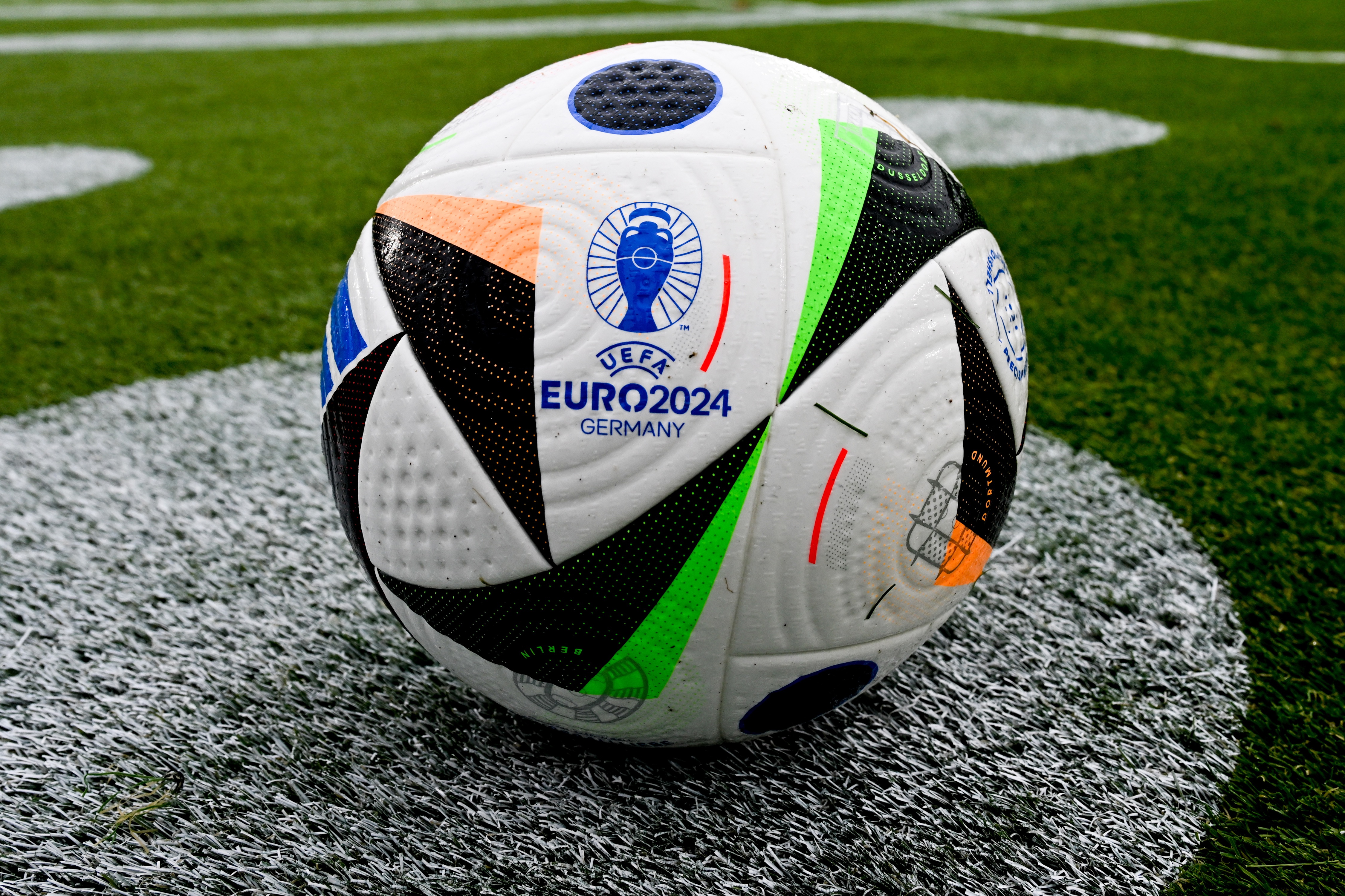 Conoce el balón oficial de la Eurocopa 2024