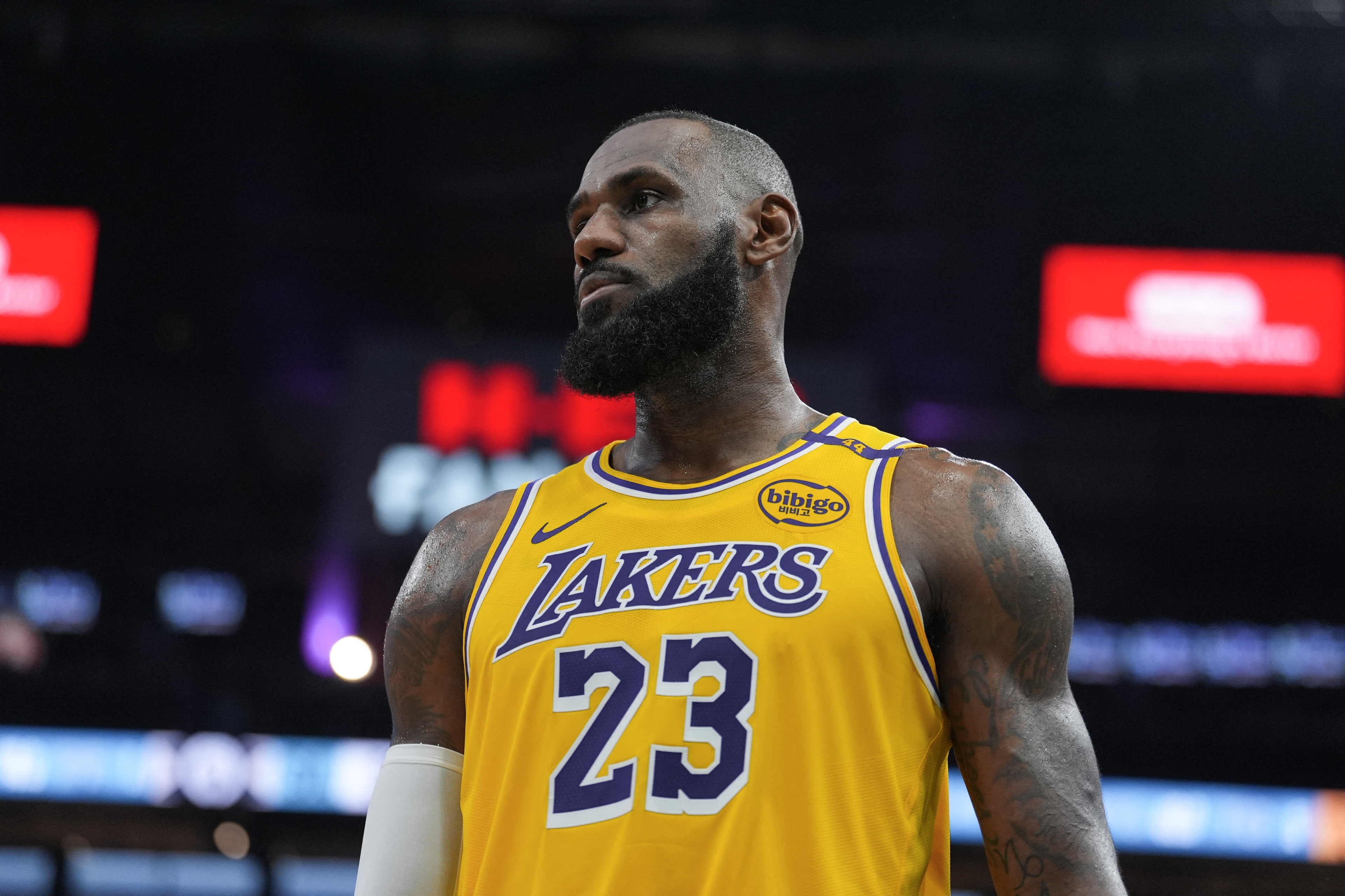 DNS LeBron