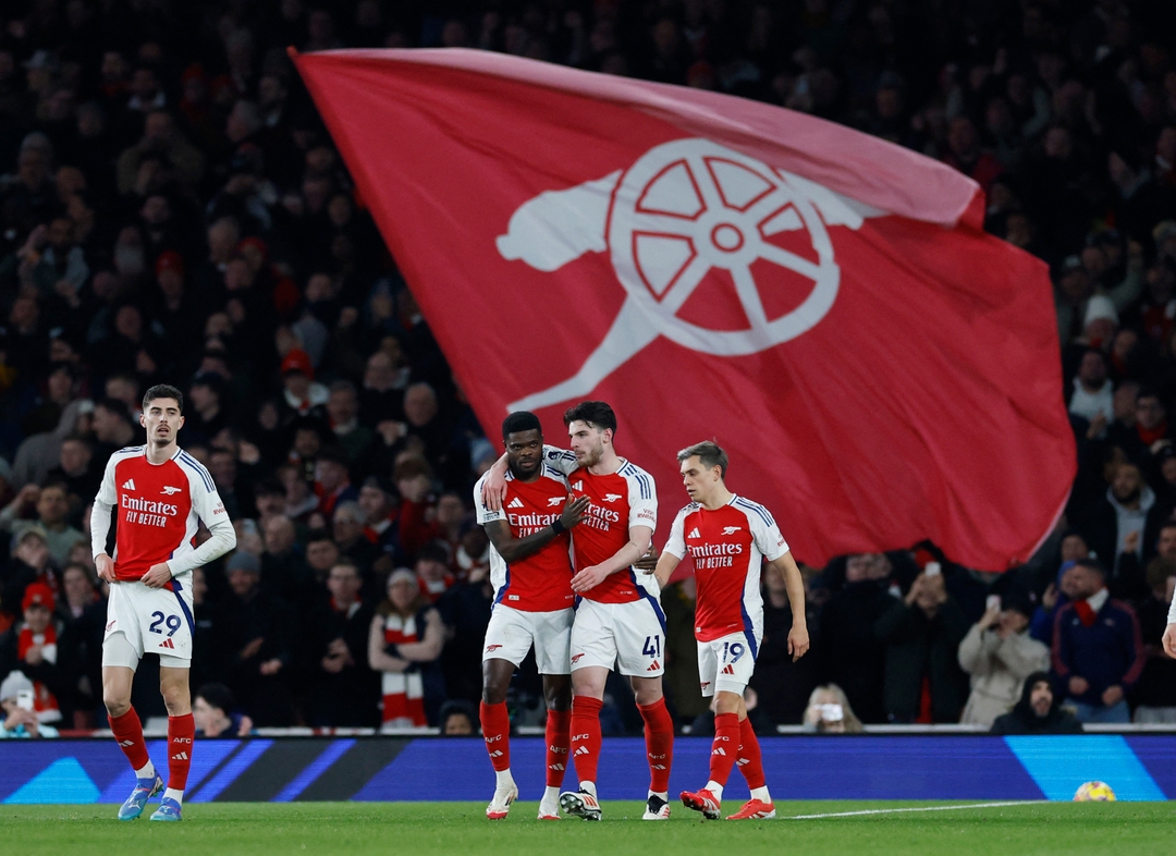 Premier League : Declan Rice lance la chasse à Liverpool | beIN SPORTS