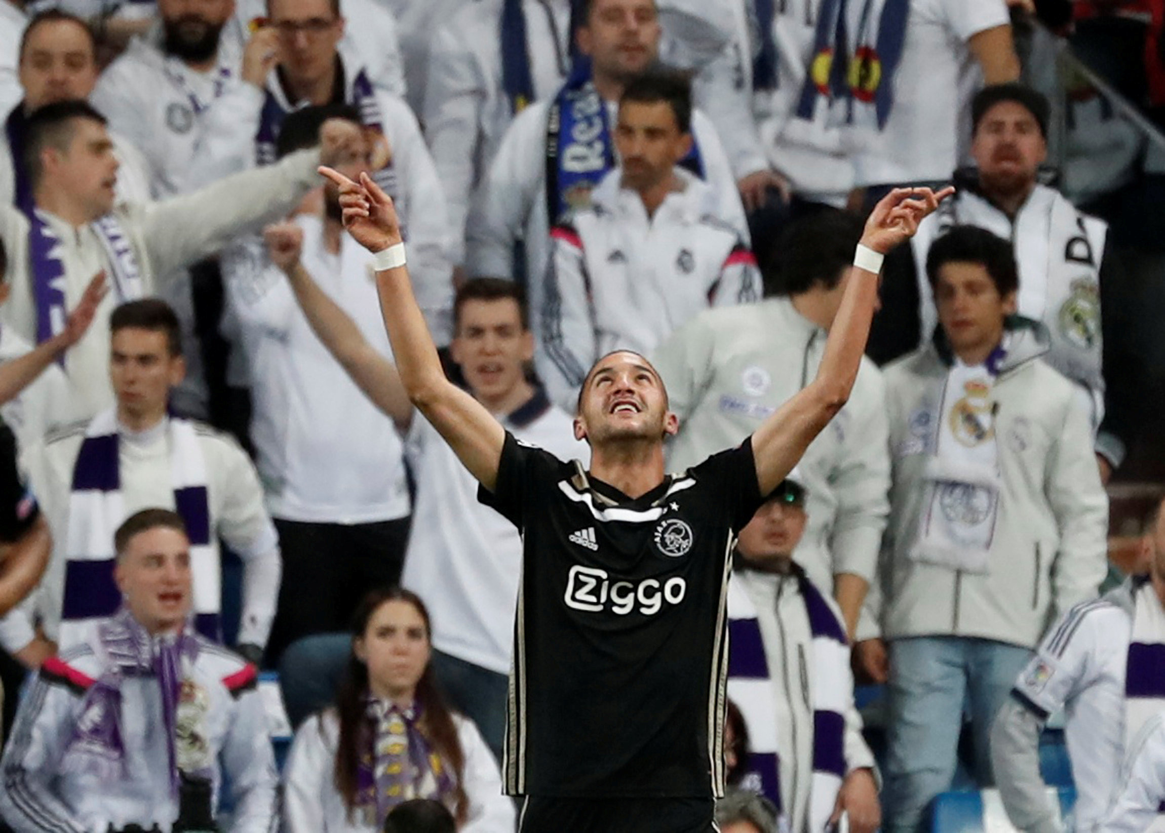 Hakim Ziyech (Ajax) Santiago Bernabéu