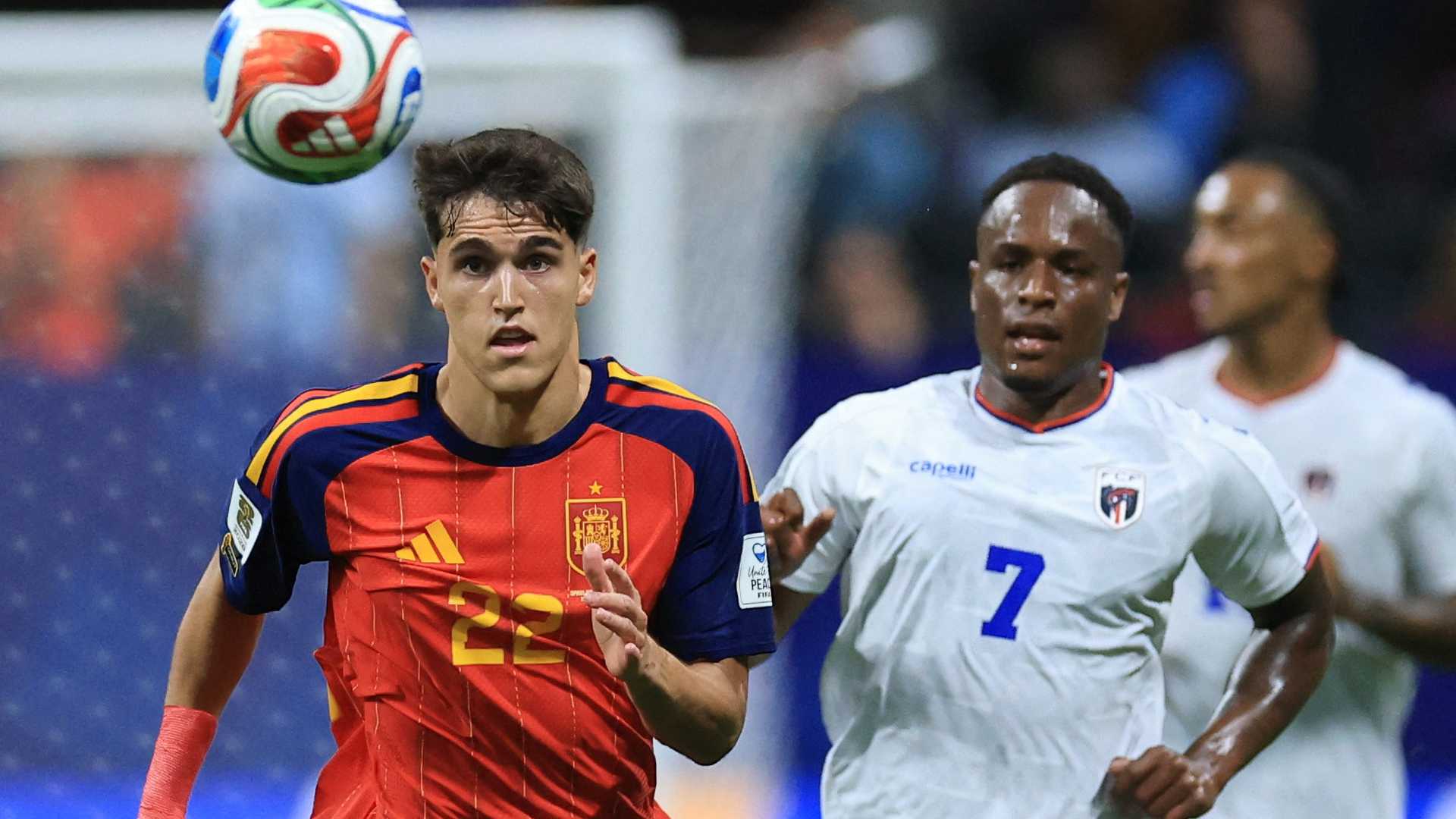 Jovane Cabral en partido contra España