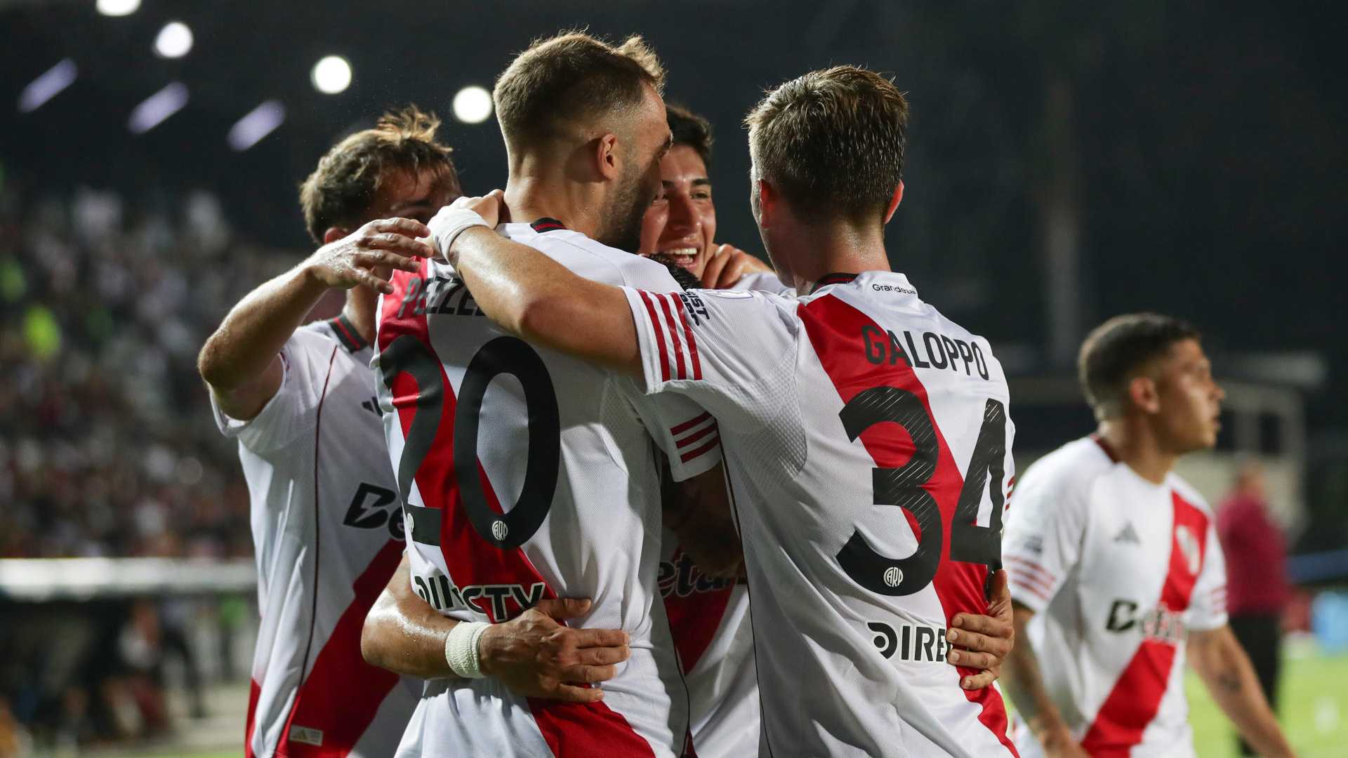 Jugadores de River Plate festejo