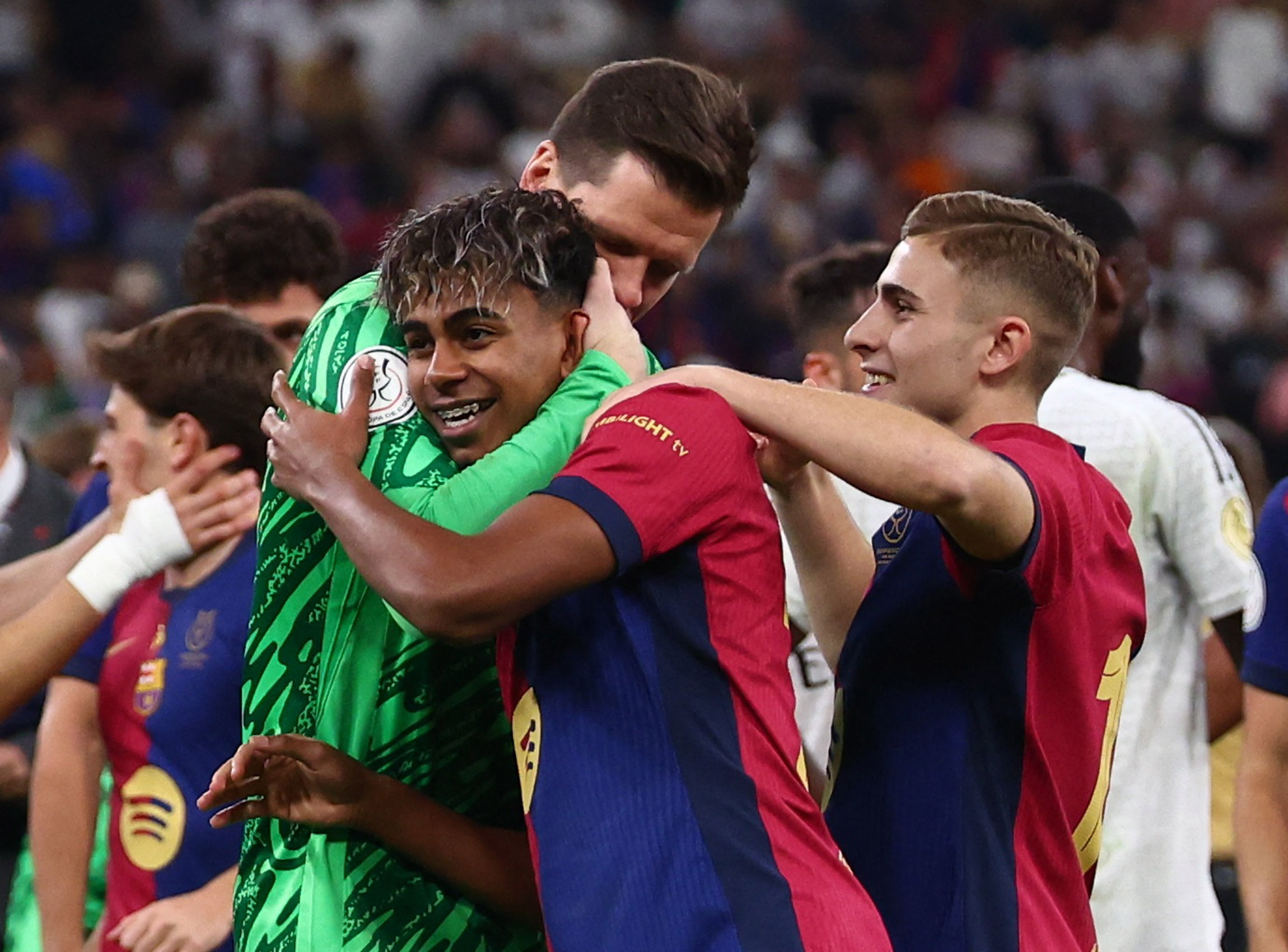 Lamine Yamal et Szczęsny