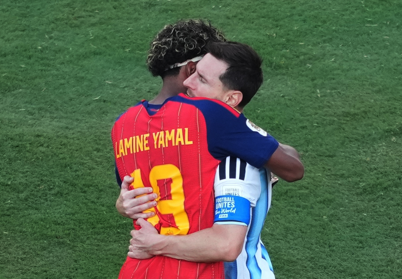 Lamine Yamal, Lionel Messi