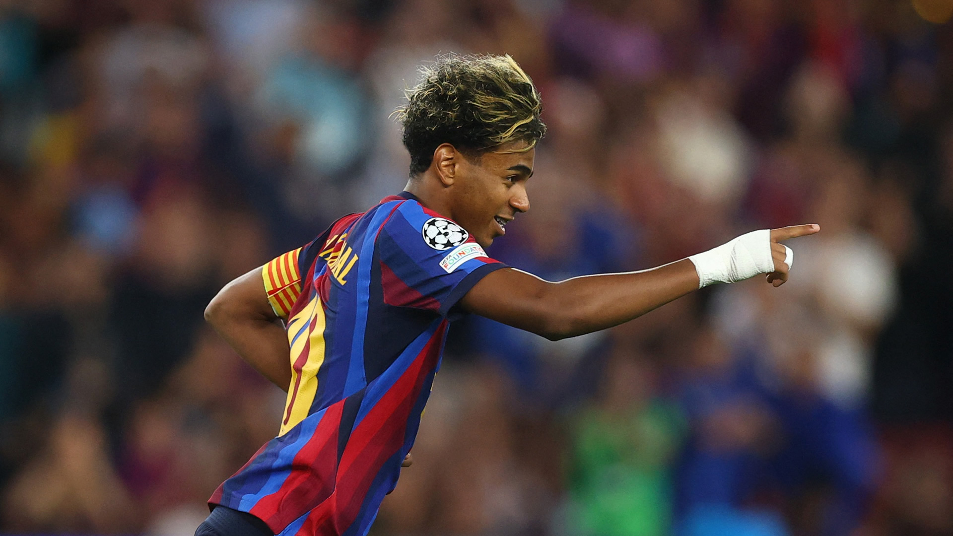 Lamine_Yamal_Barcelona_UEFA_Champions_League