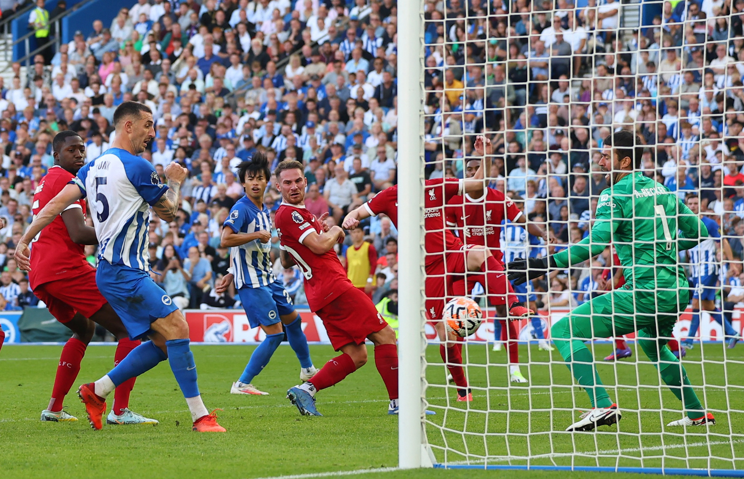 Lewis Dunk