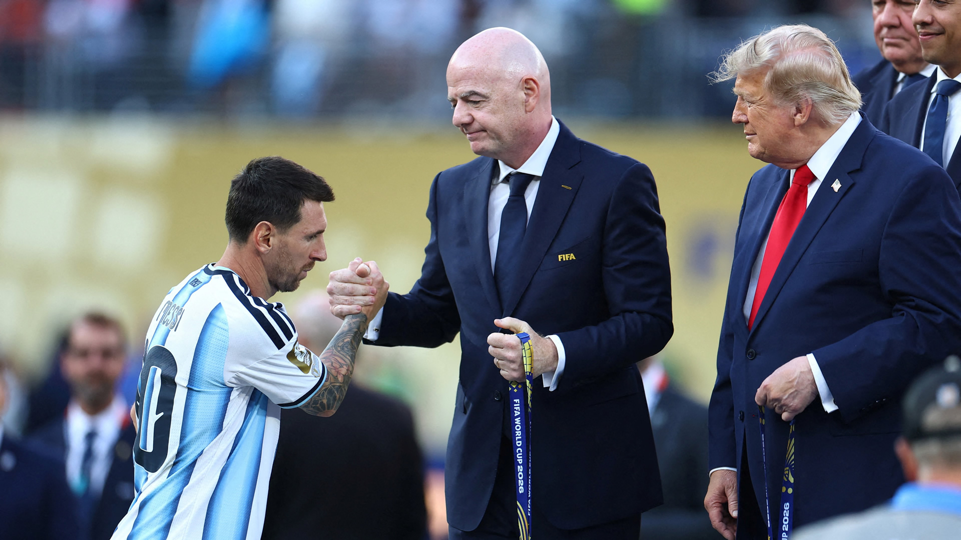 Lionel_Messi-Argentina_Gianni_Infantino