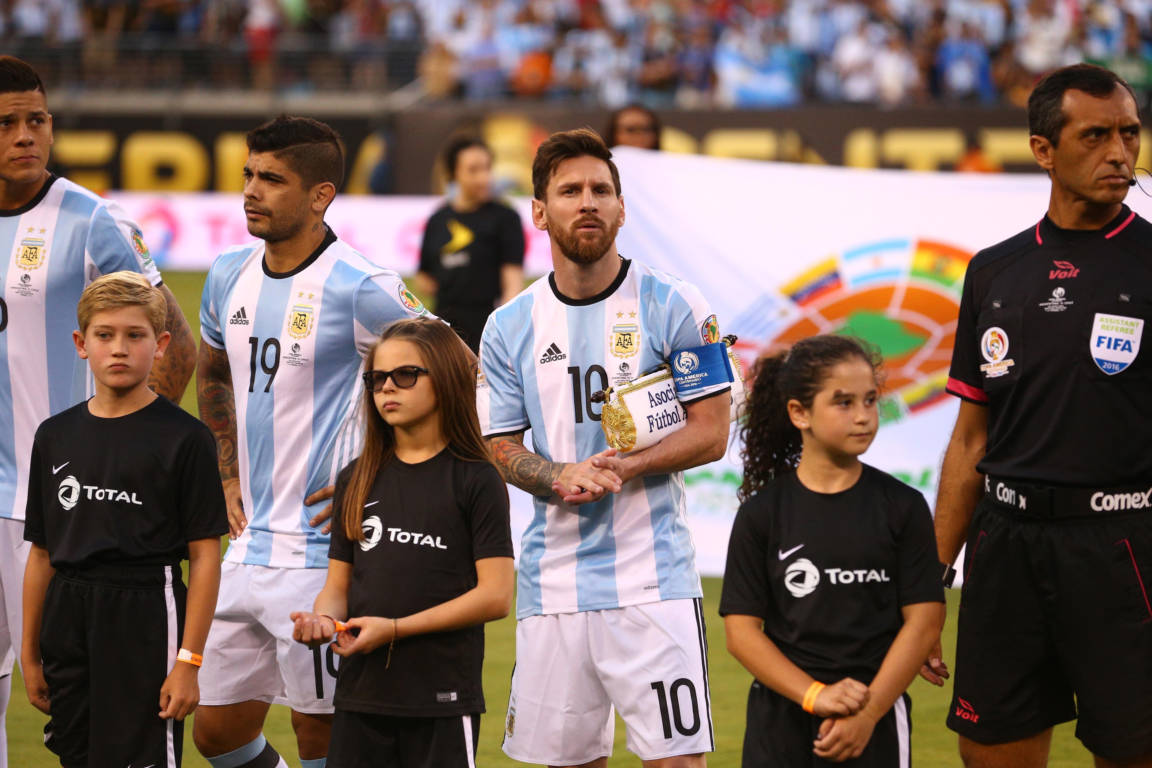 Lionel_Messi_Argentina_Controversial