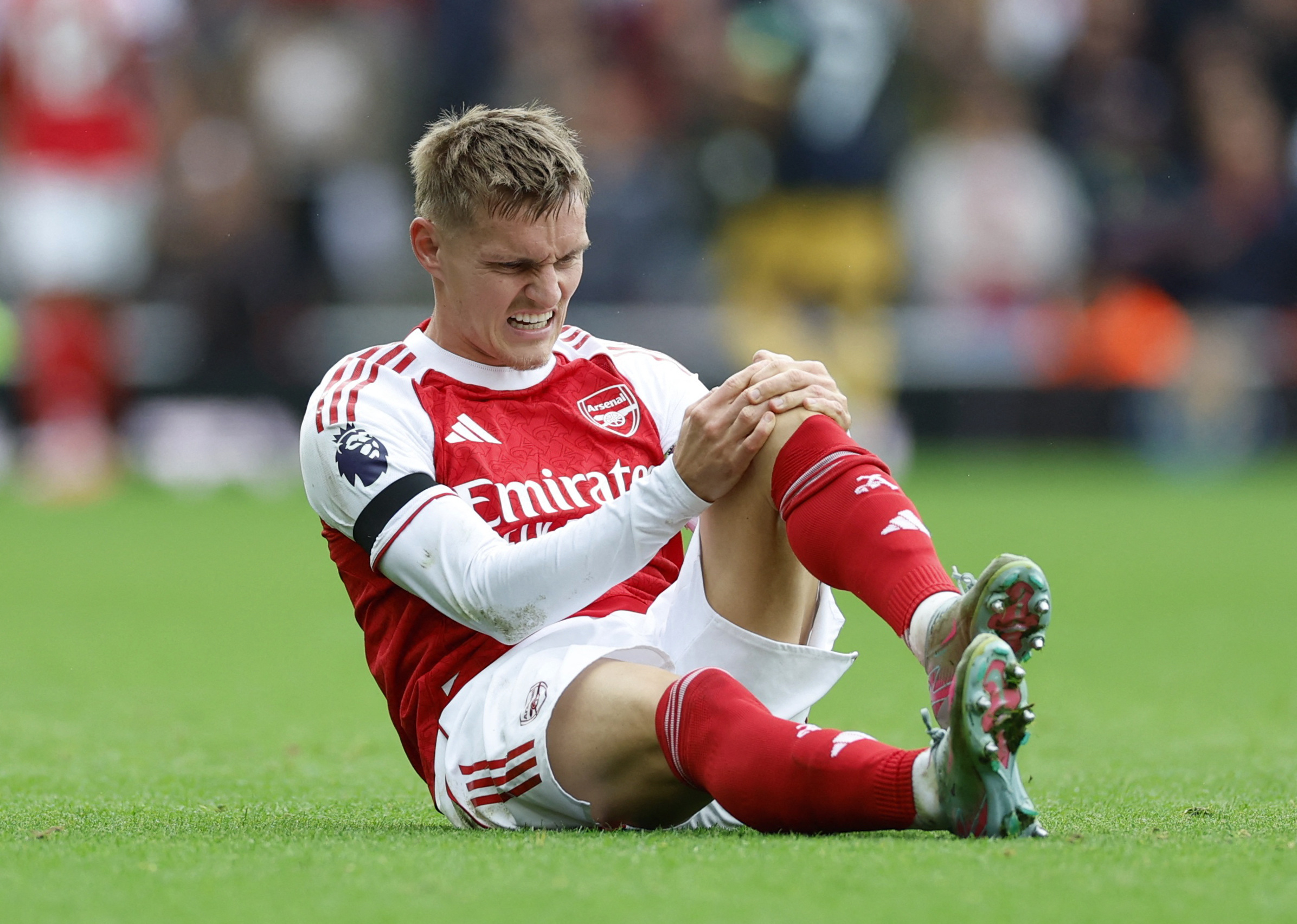 Martin Odegaard genou gauche