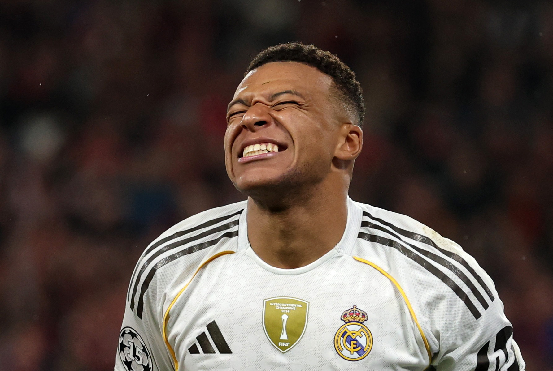 Mbappé grimace
