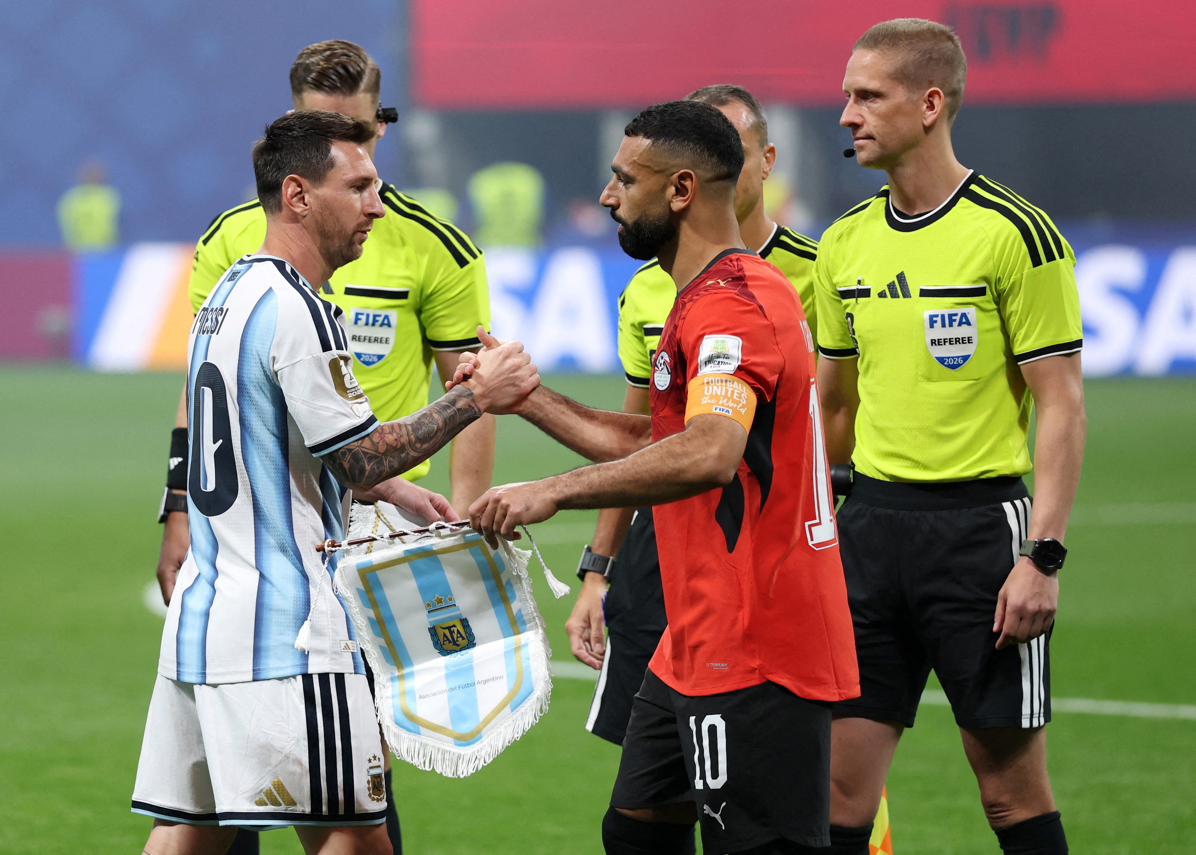 Messi Salah