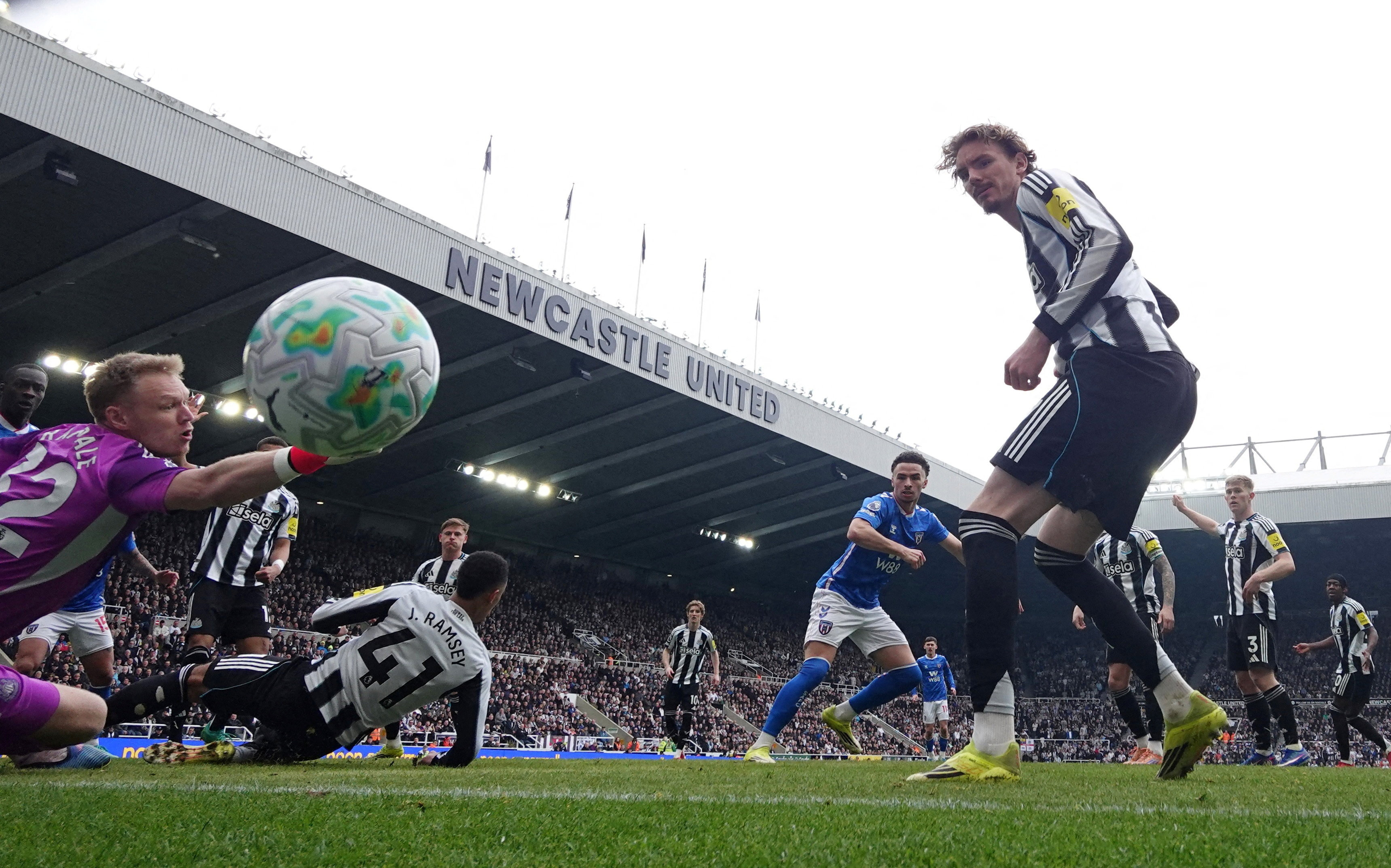 Newcastle vs Sunderland