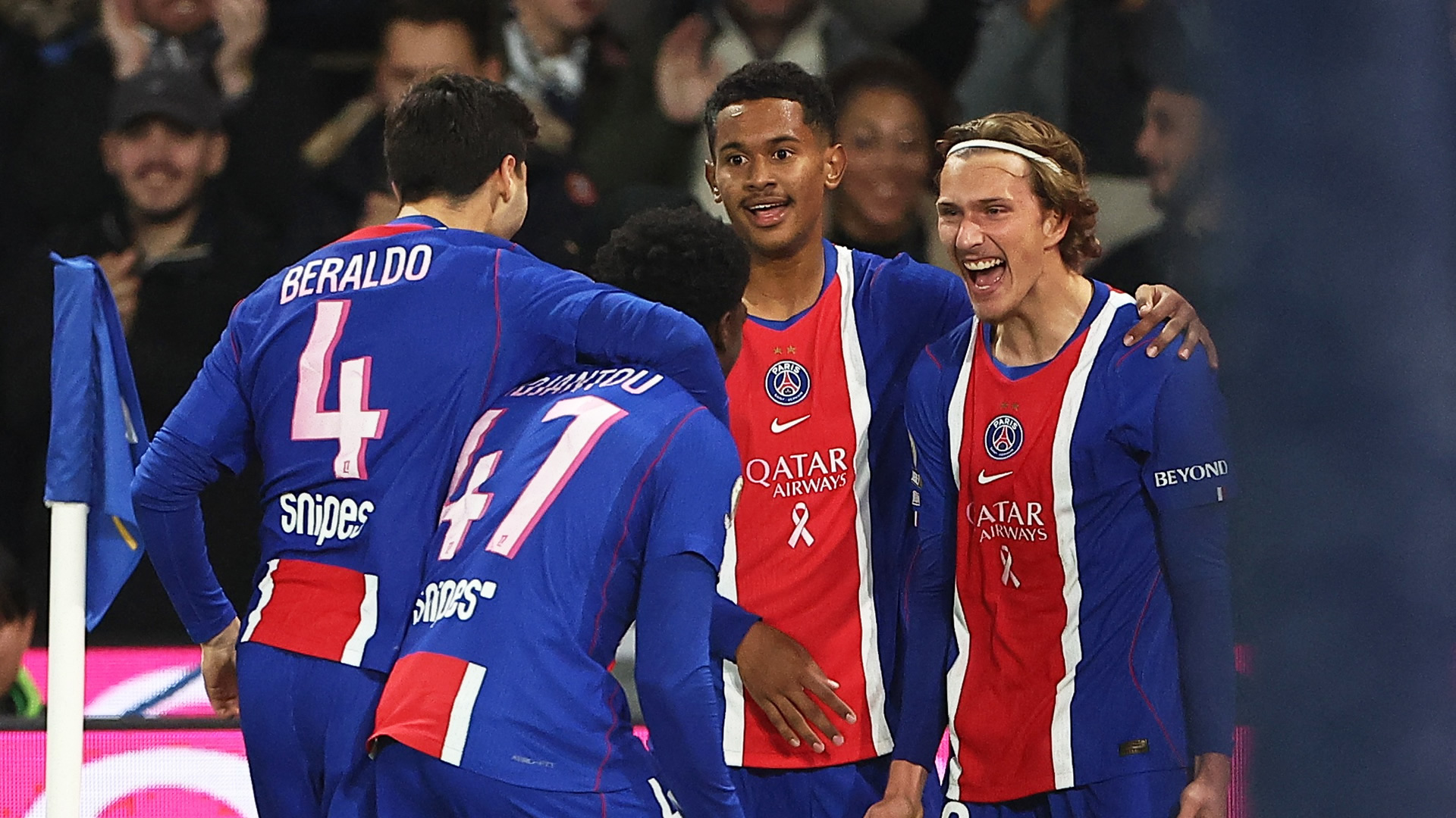 Paris-Saint_Germain_Olympique_Lyon_HLS