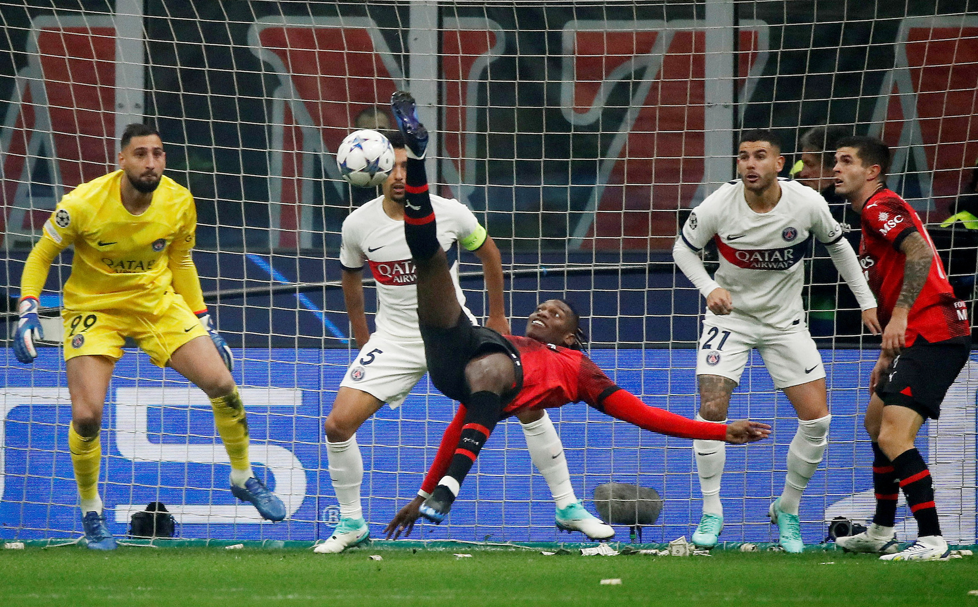 AC Milan seal comeback 2-1 win over Paris Saint-Germain at San Siro