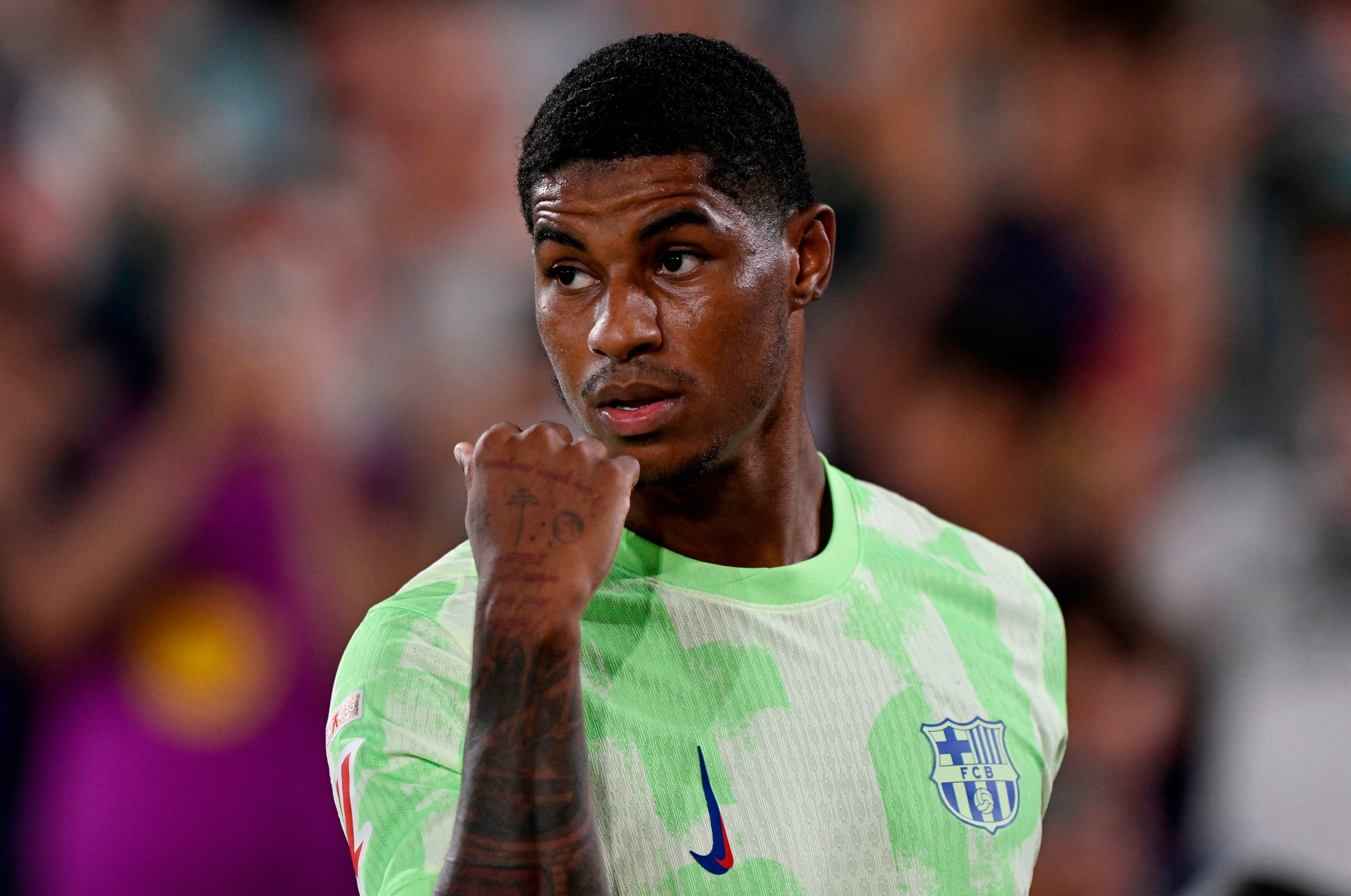 Rashford poing barça