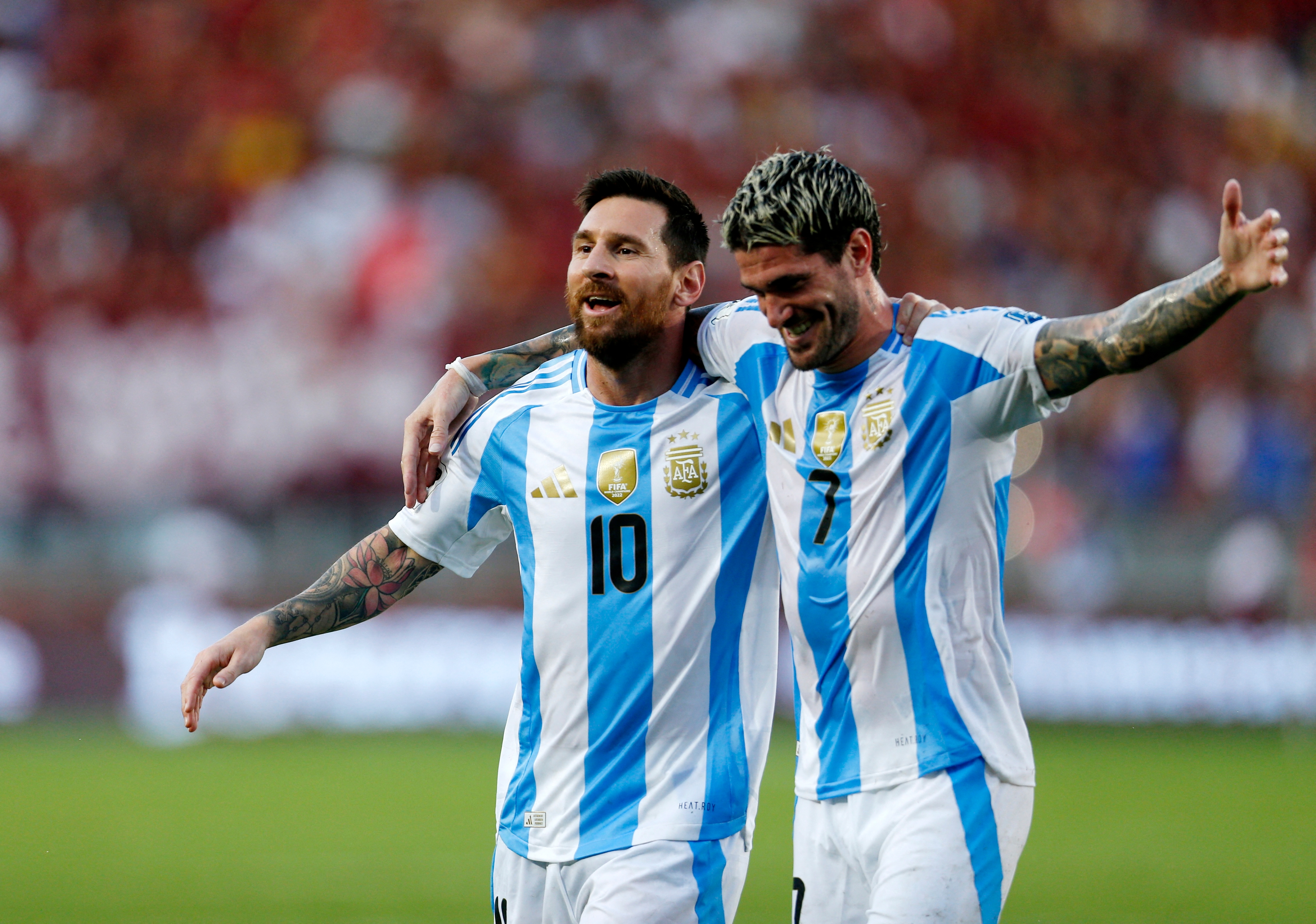 Rodrigo De Paul et Lionel Messi