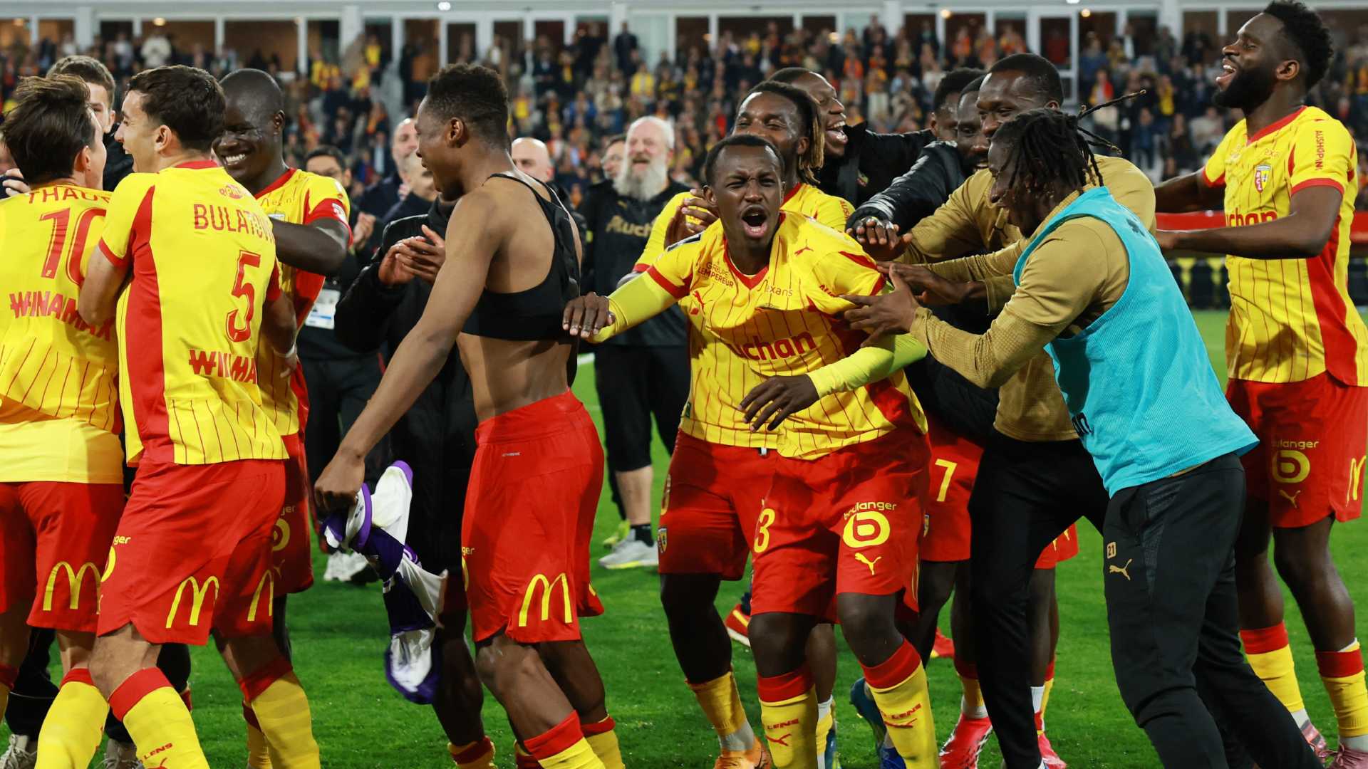 Saud Abdulhamid Lens