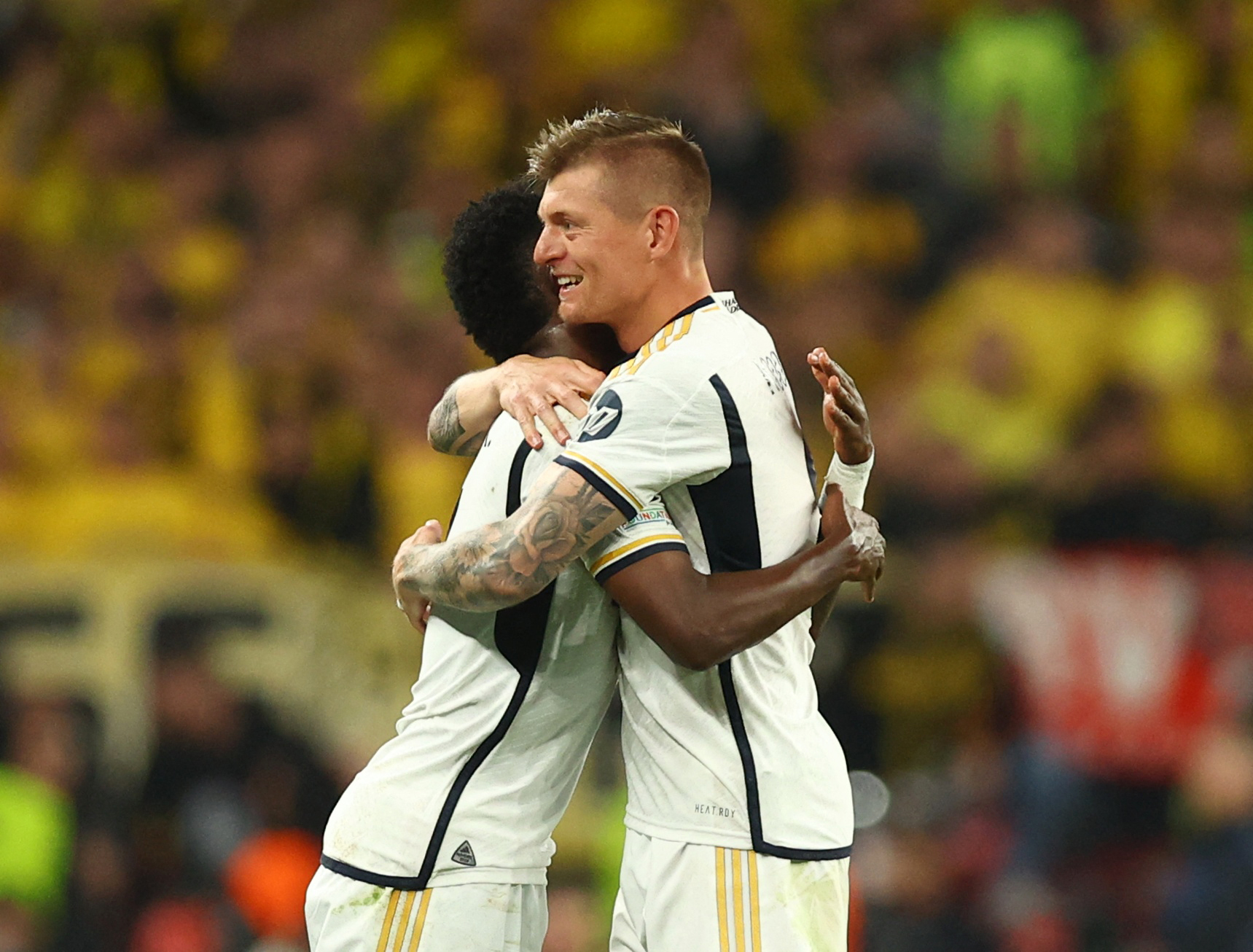 Toni Kroos et Vinicius Jr