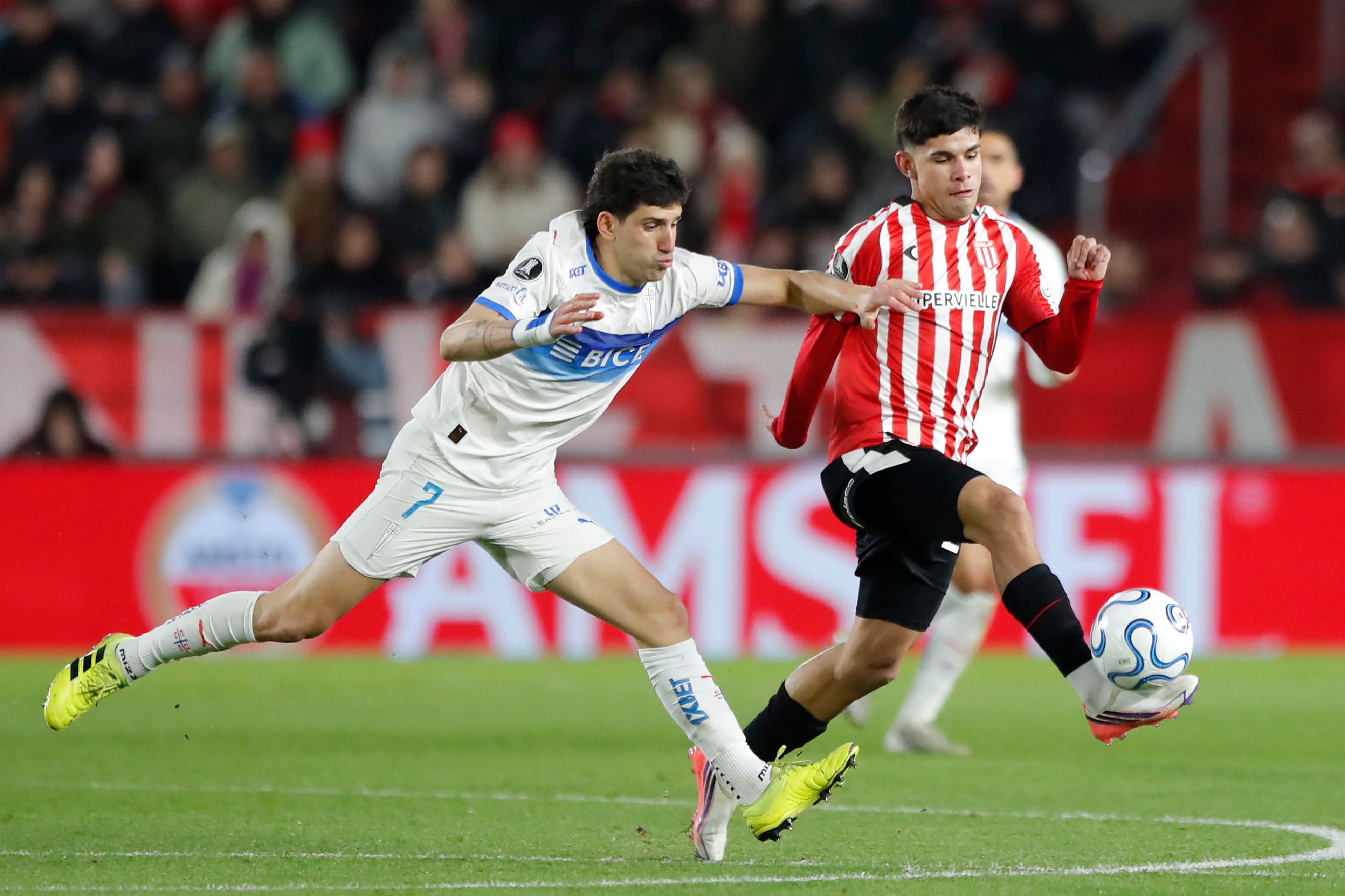 Universidad Católica v Estudiantes de la Plata
