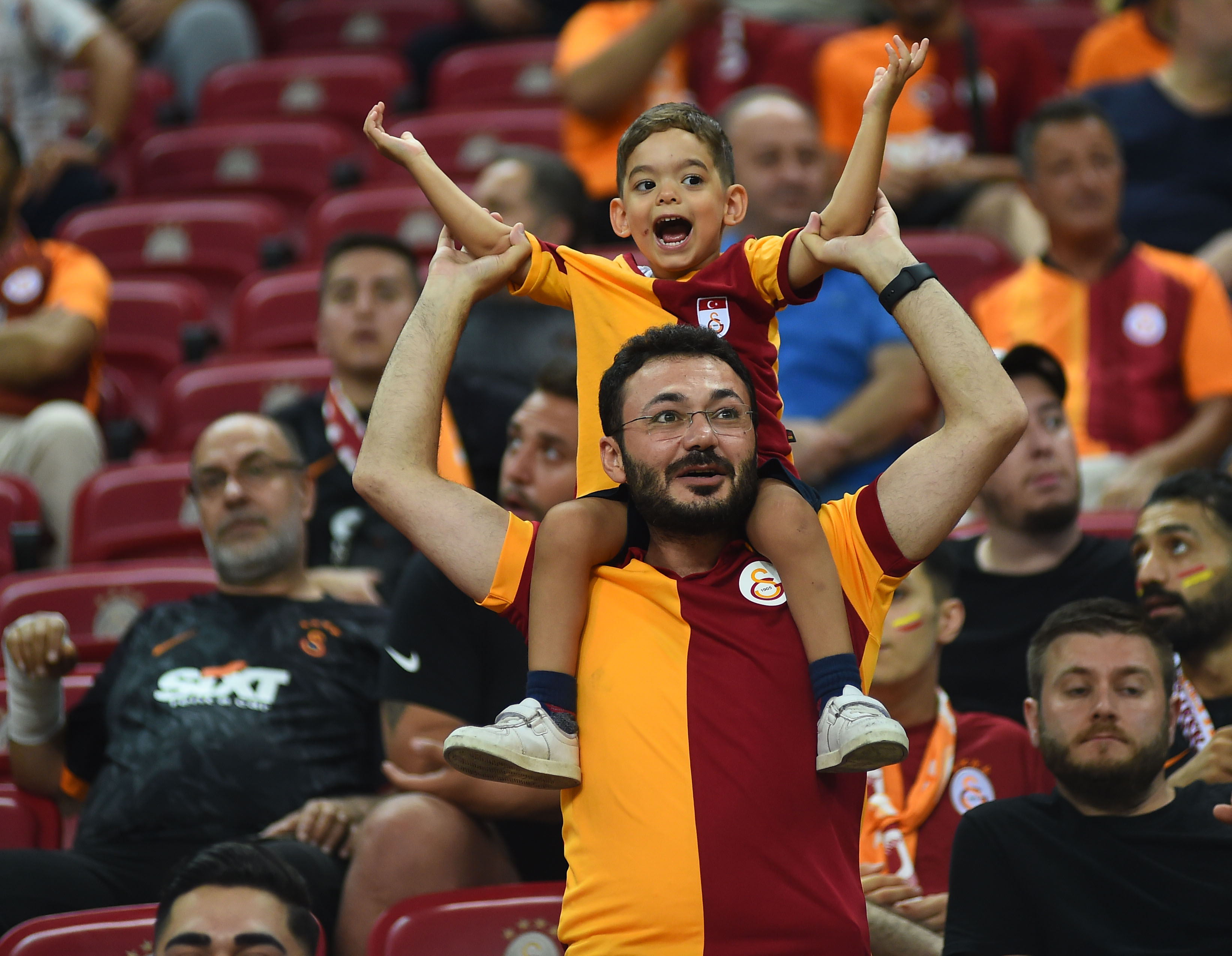 Galatasaray : L'incroyable présentation d'Hakim Ziyech