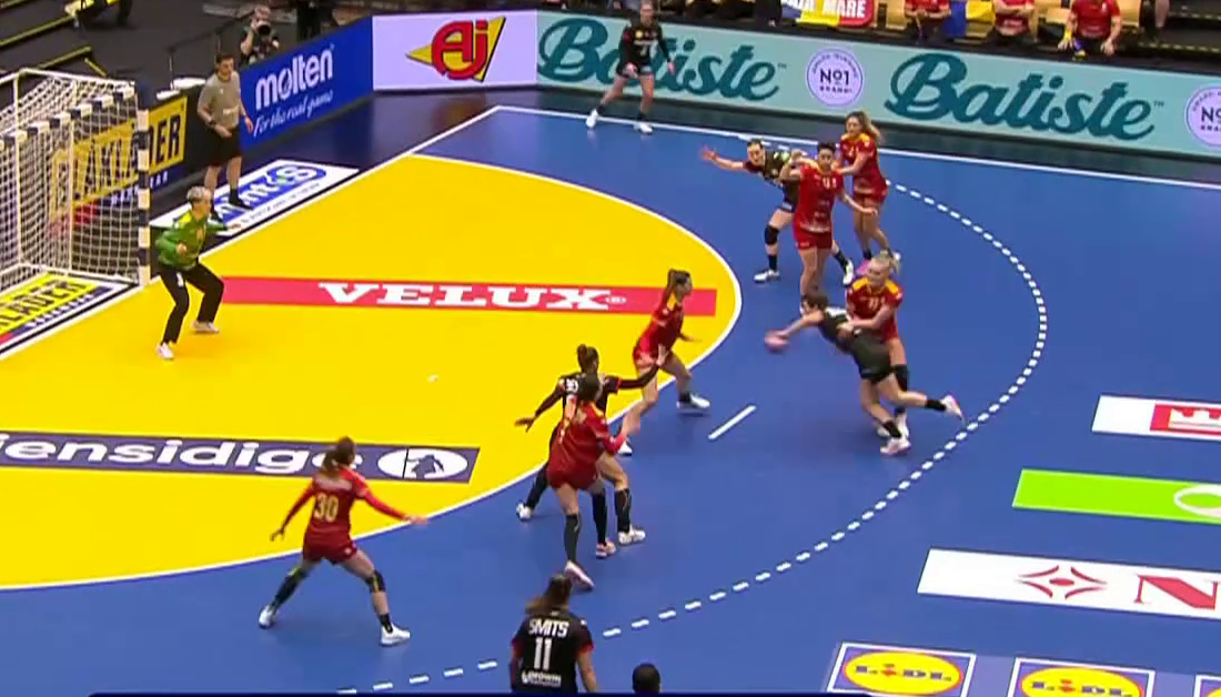 IHF Mondial 2023 : La passe éclair d'Alina Grijseels !